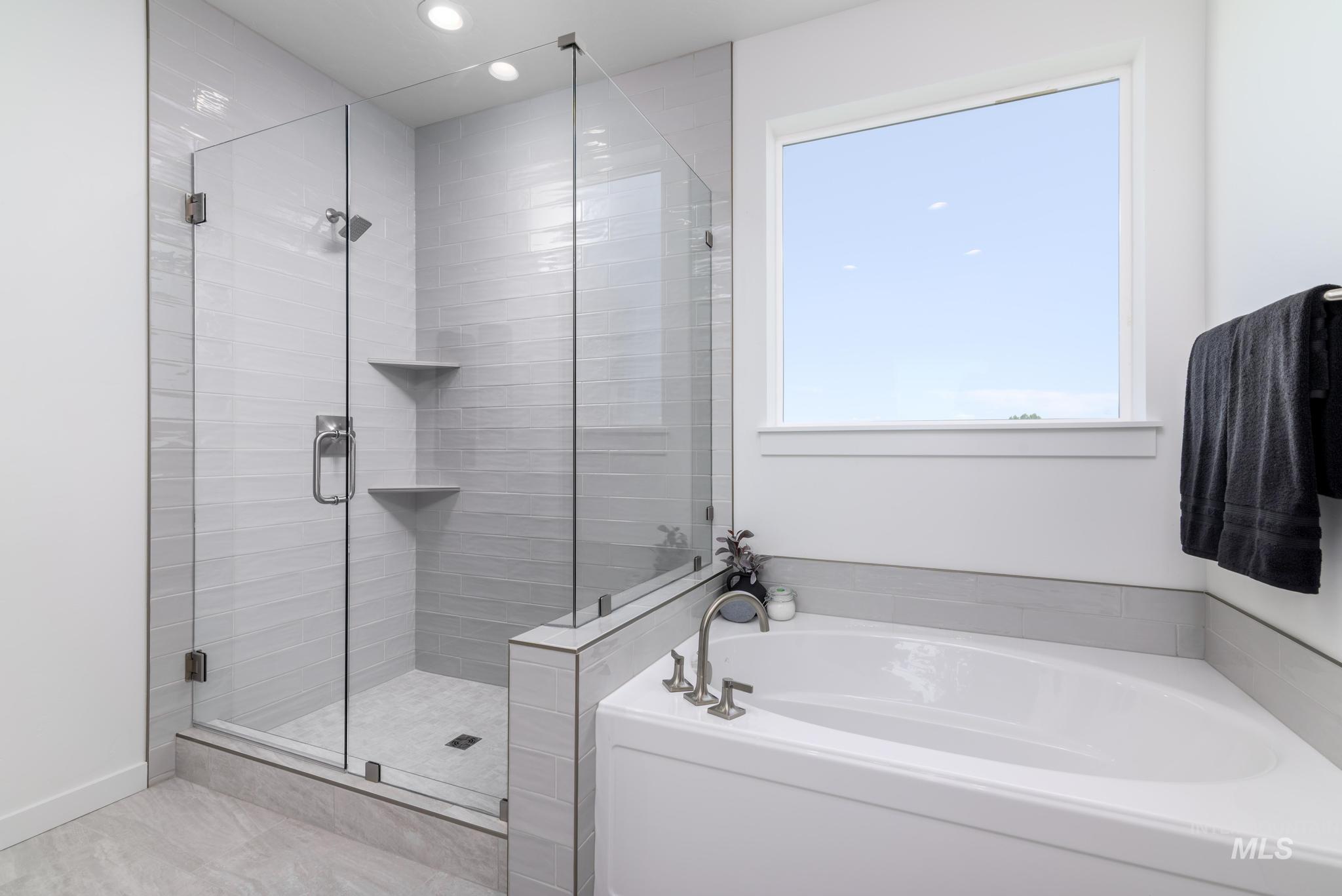 property viewer photo 8