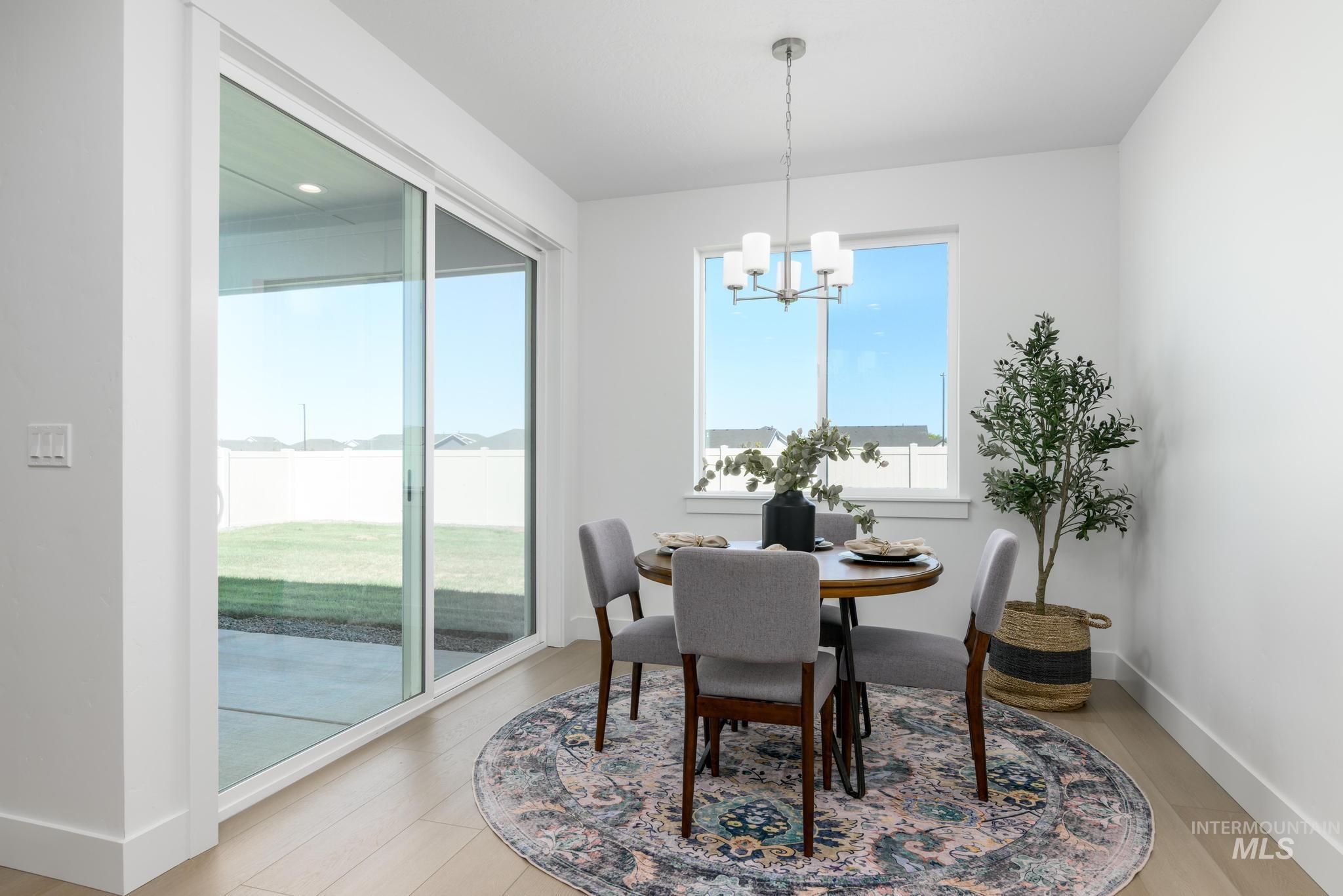 property viewer photo 4