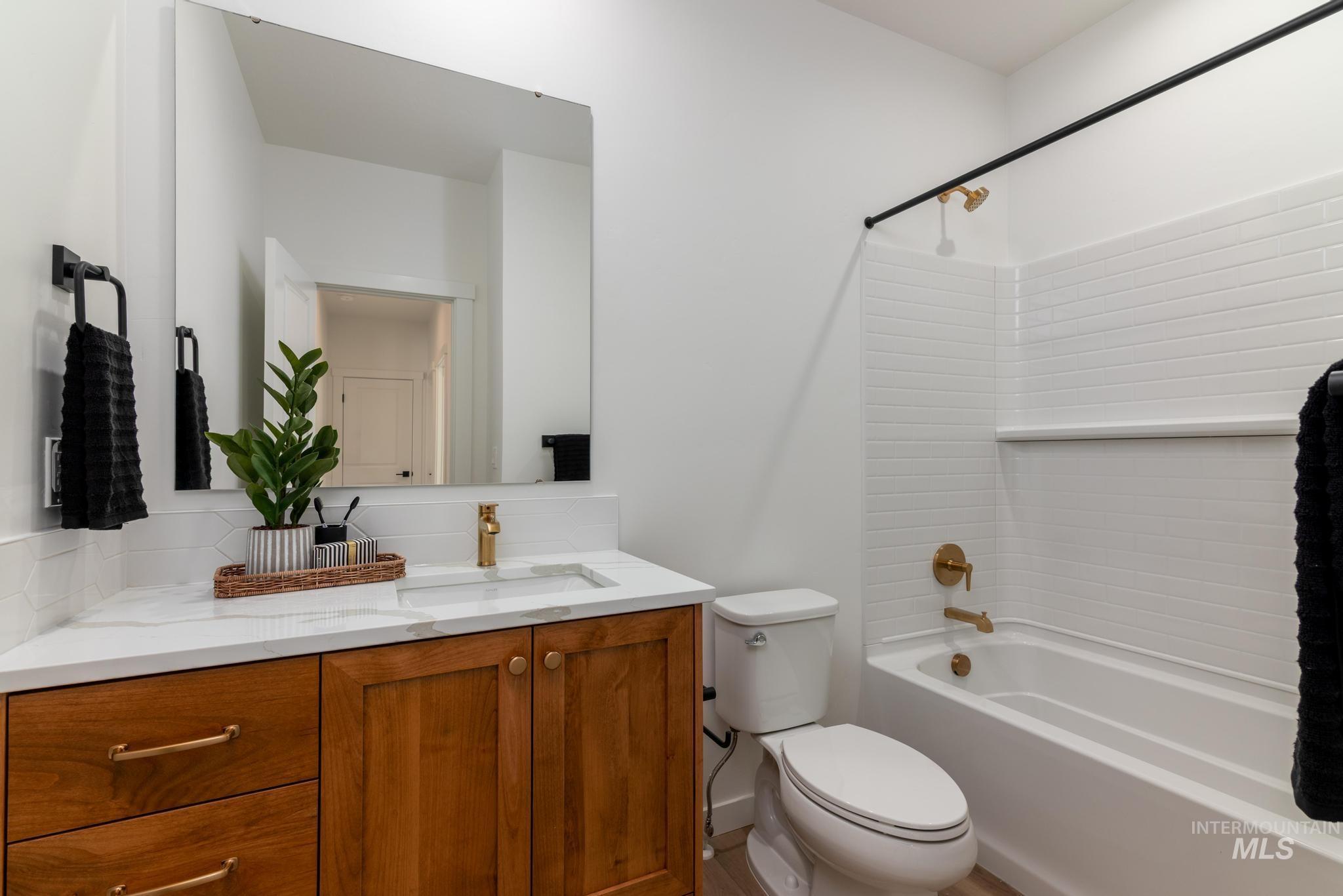 property viewer photo 21