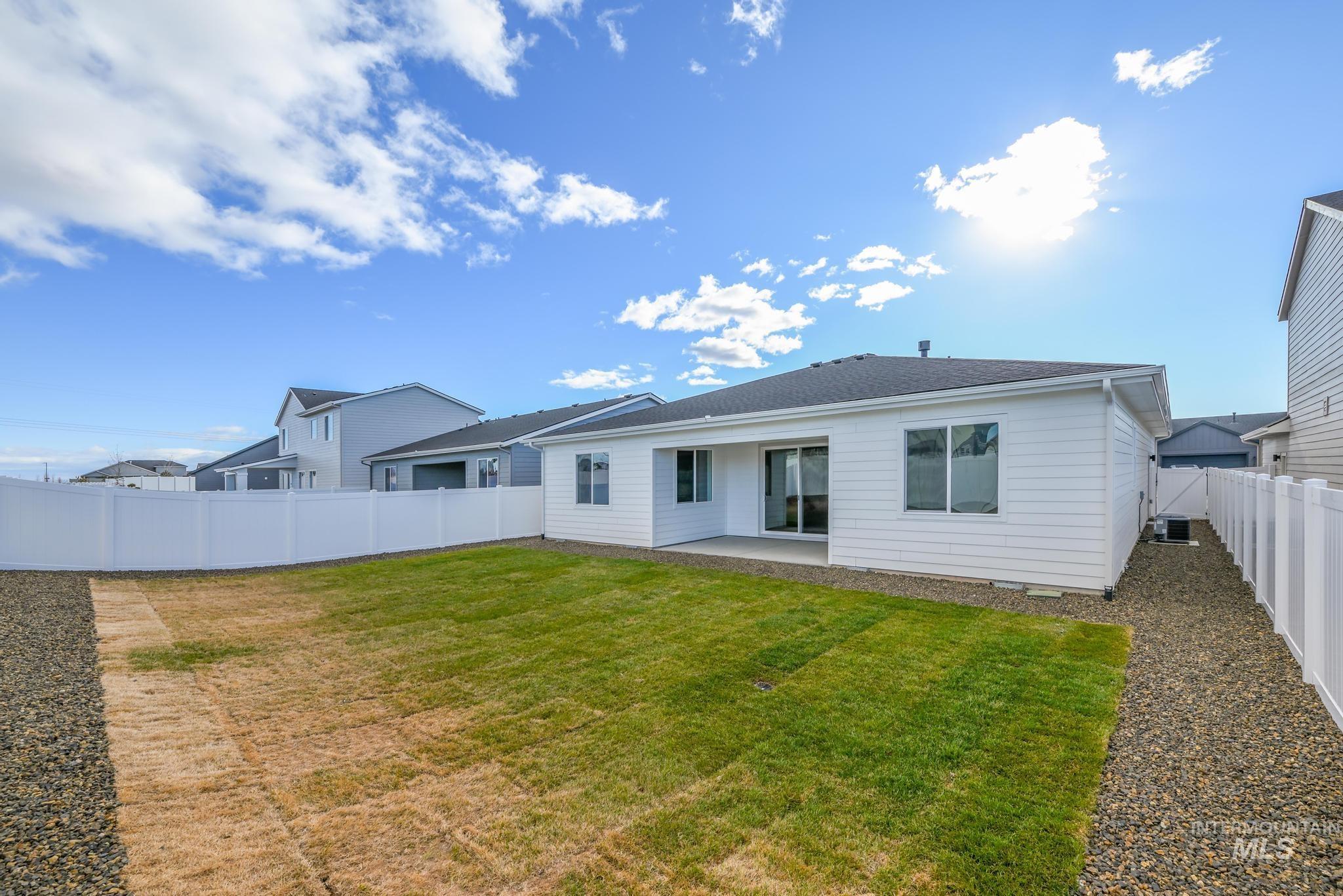 property viewer photo 24