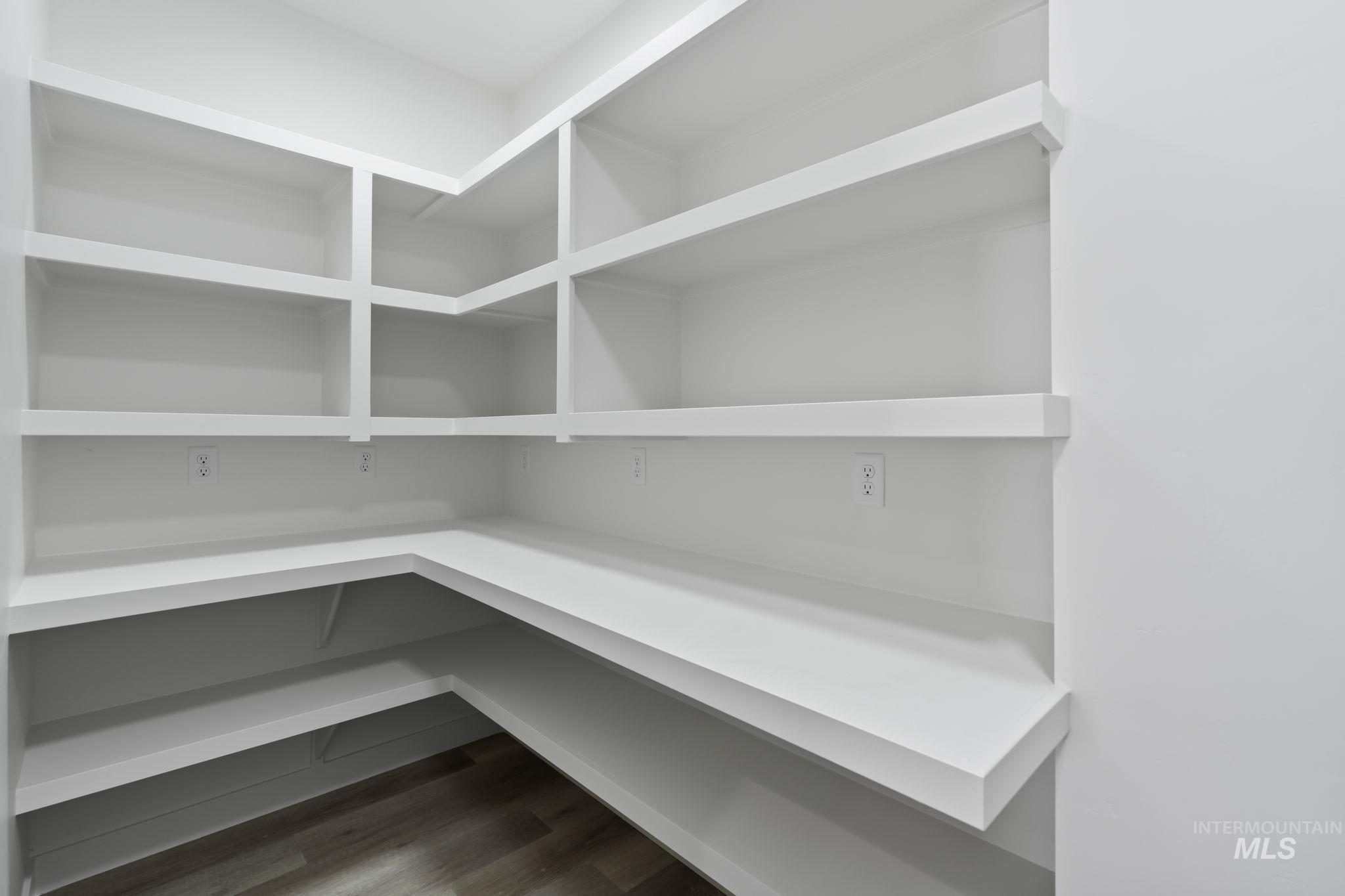 property viewer photo 13