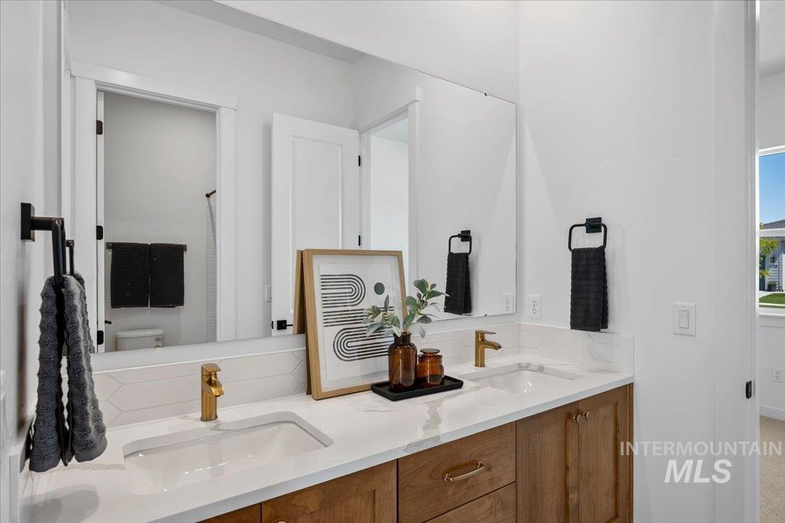 property viewer photo 26