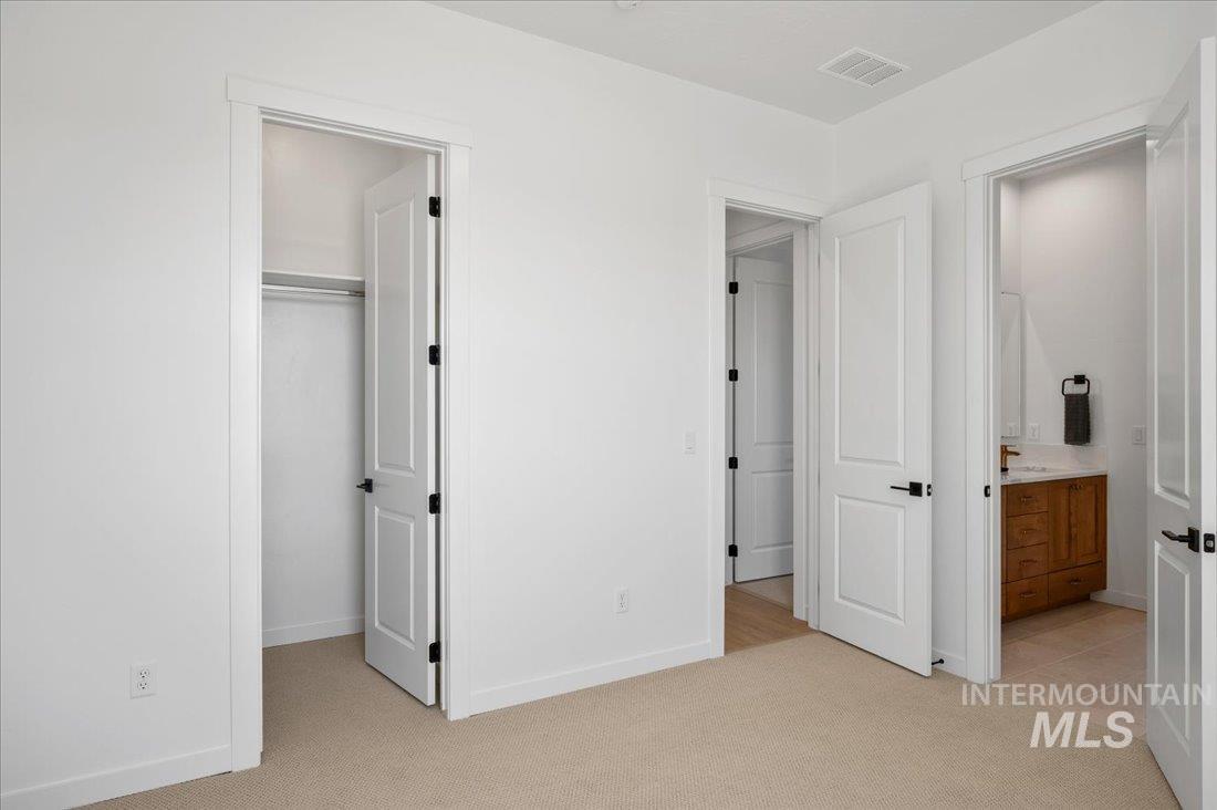 property viewer photo 28