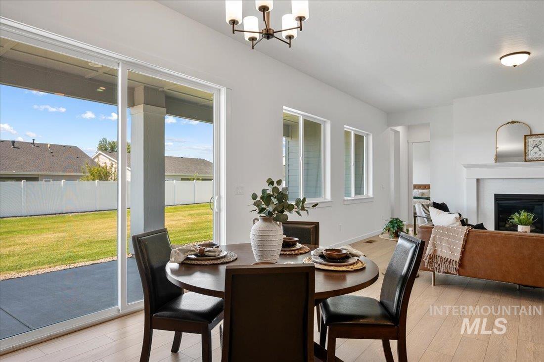 property viewer photo 6