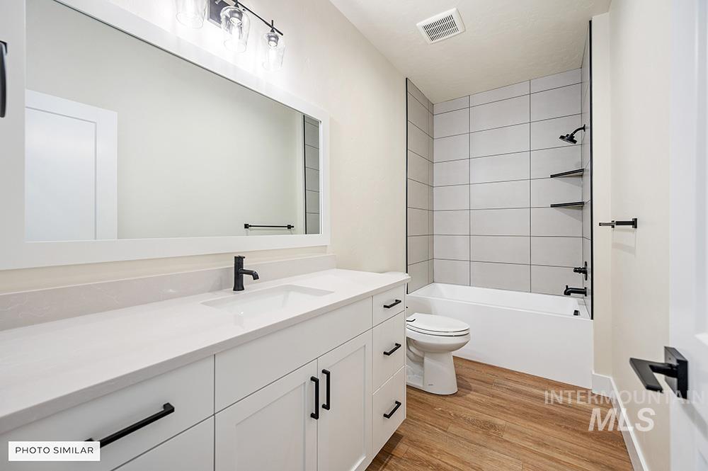 property viewer photo 13