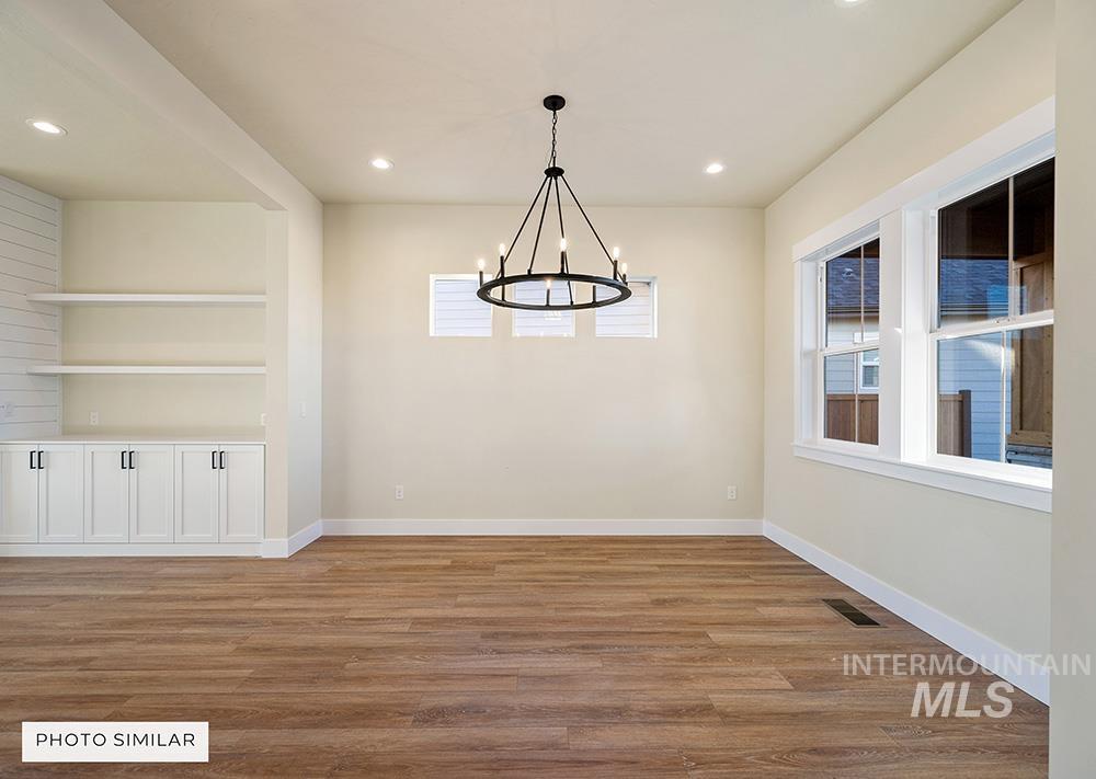 property viewer photo 7