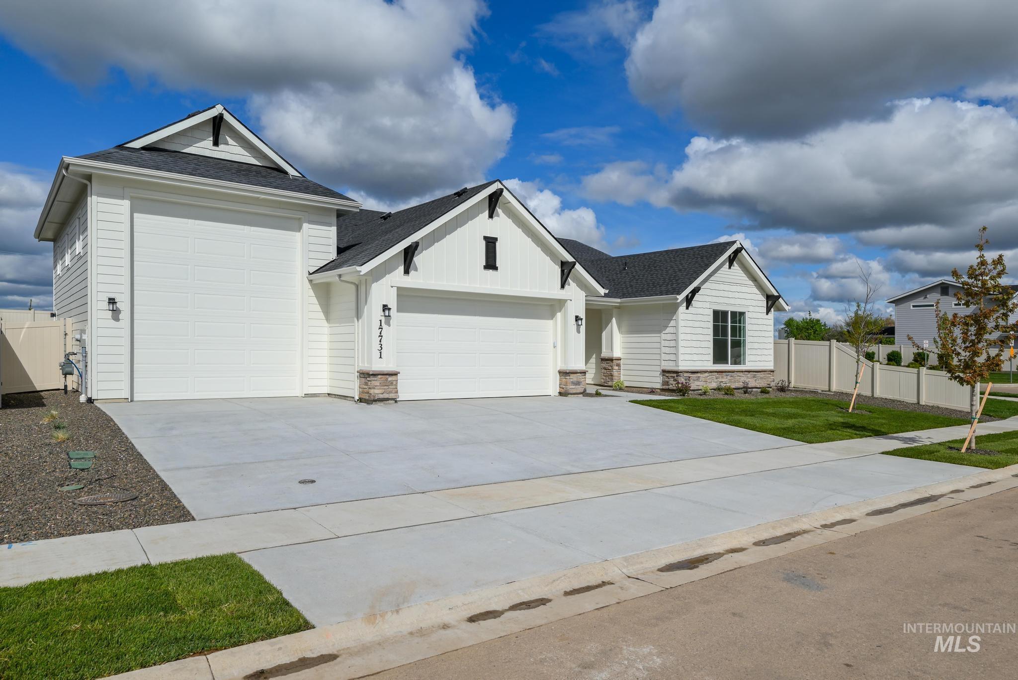 property viewer photo 1