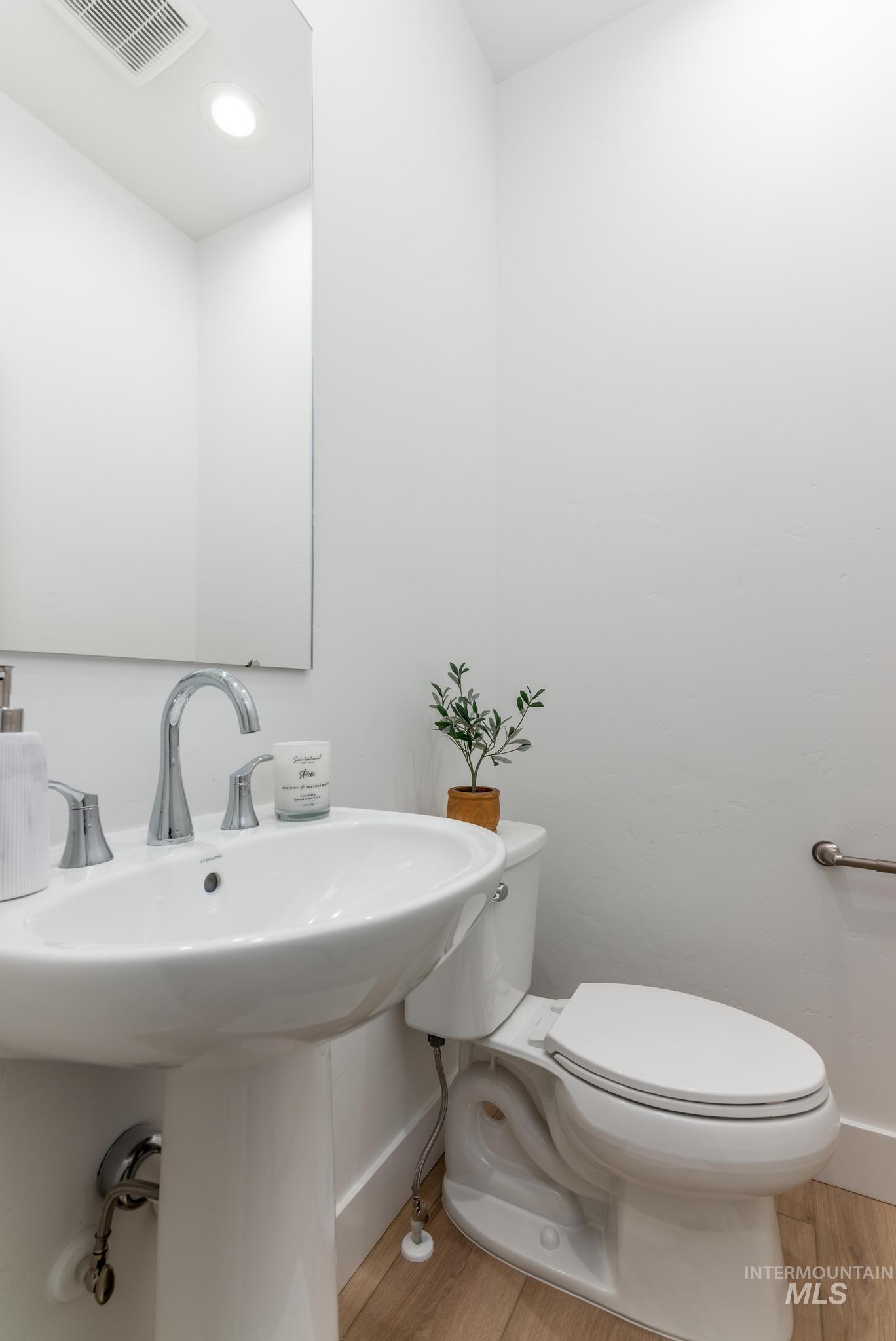 property viewer photo 19