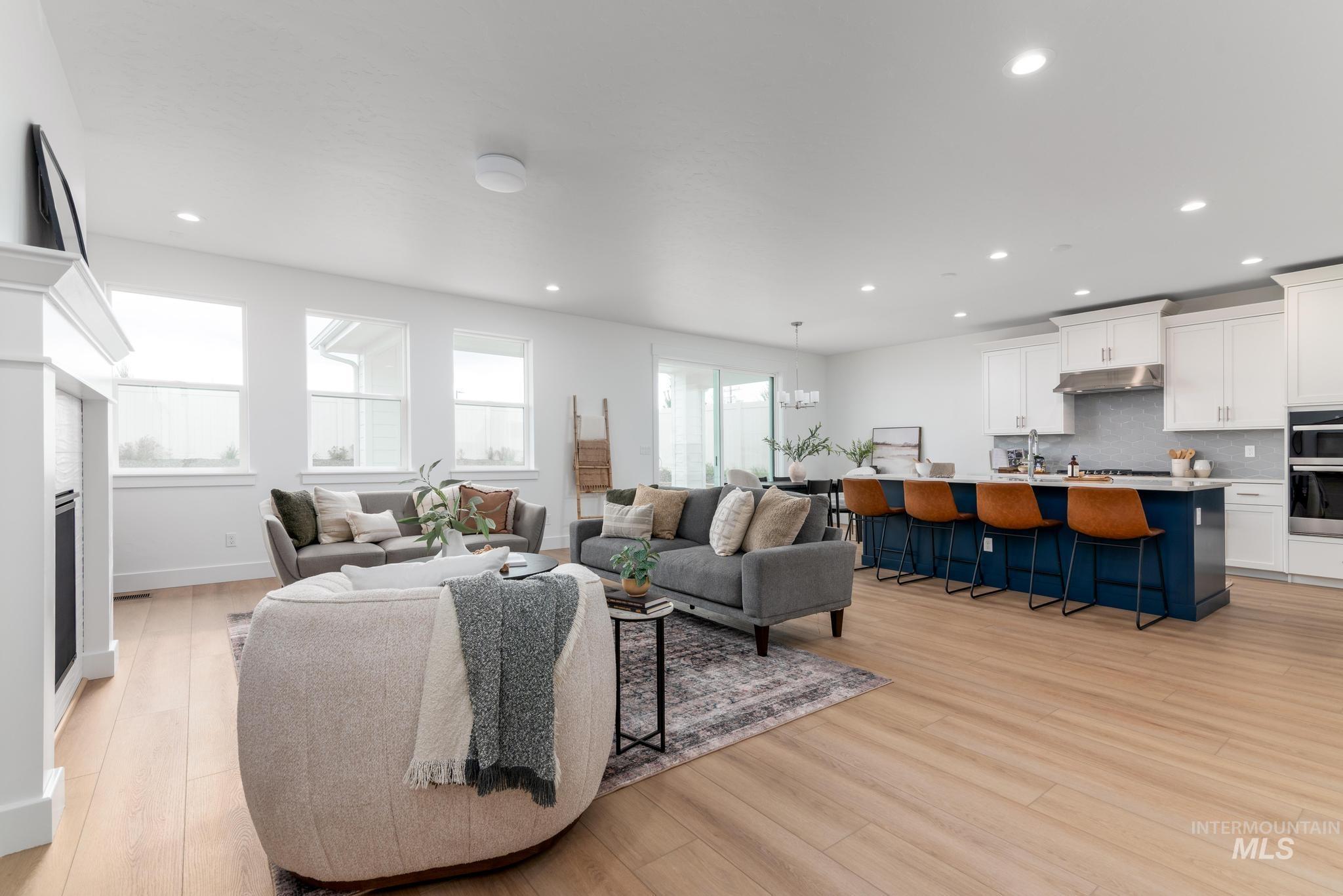 property viewer photo 8