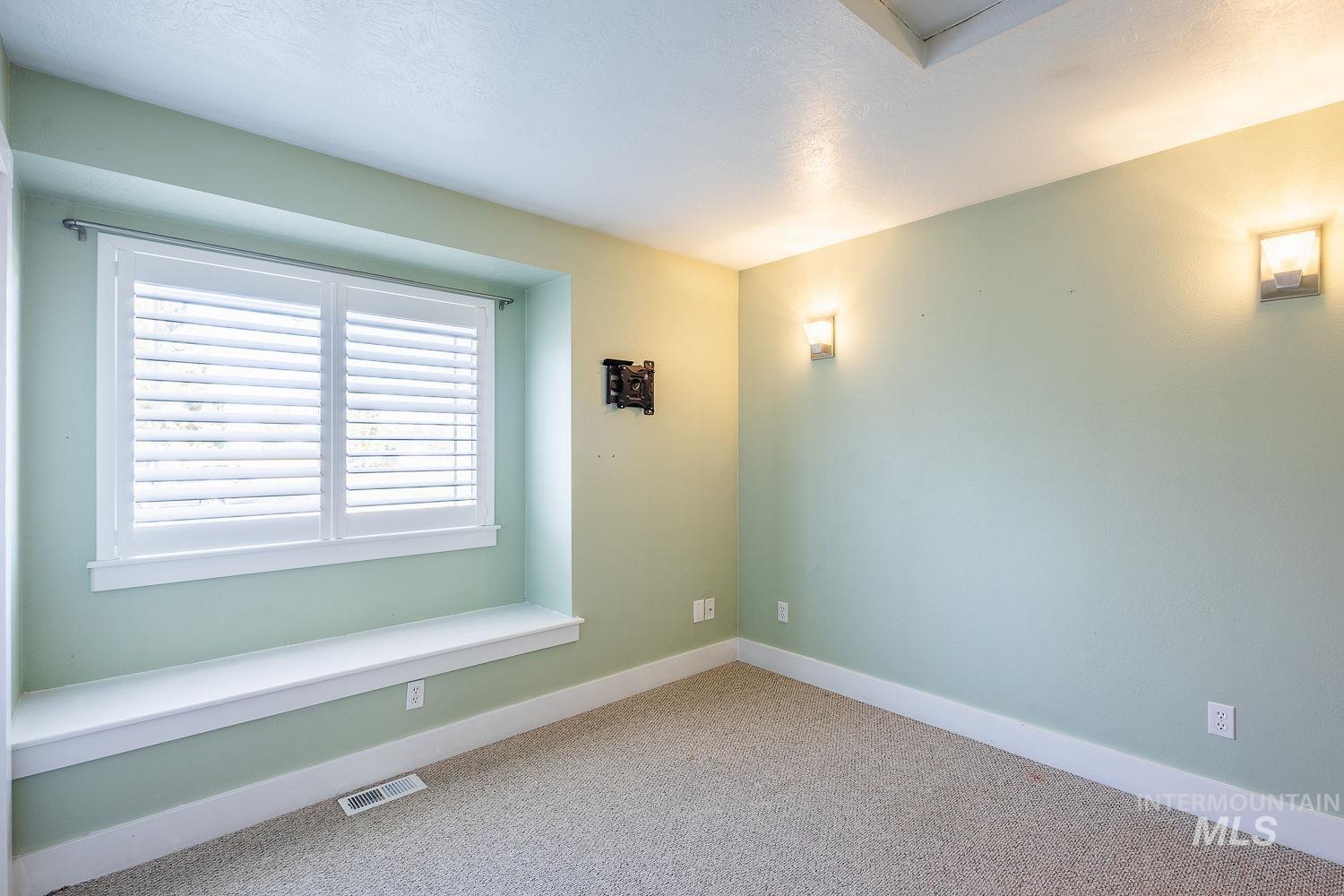 property viewer photo 20