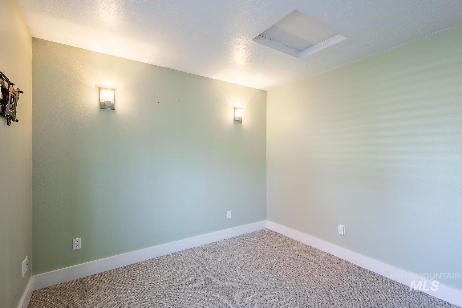 property viewer photo 21