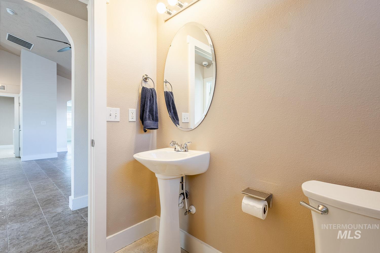 property viewer photo 24