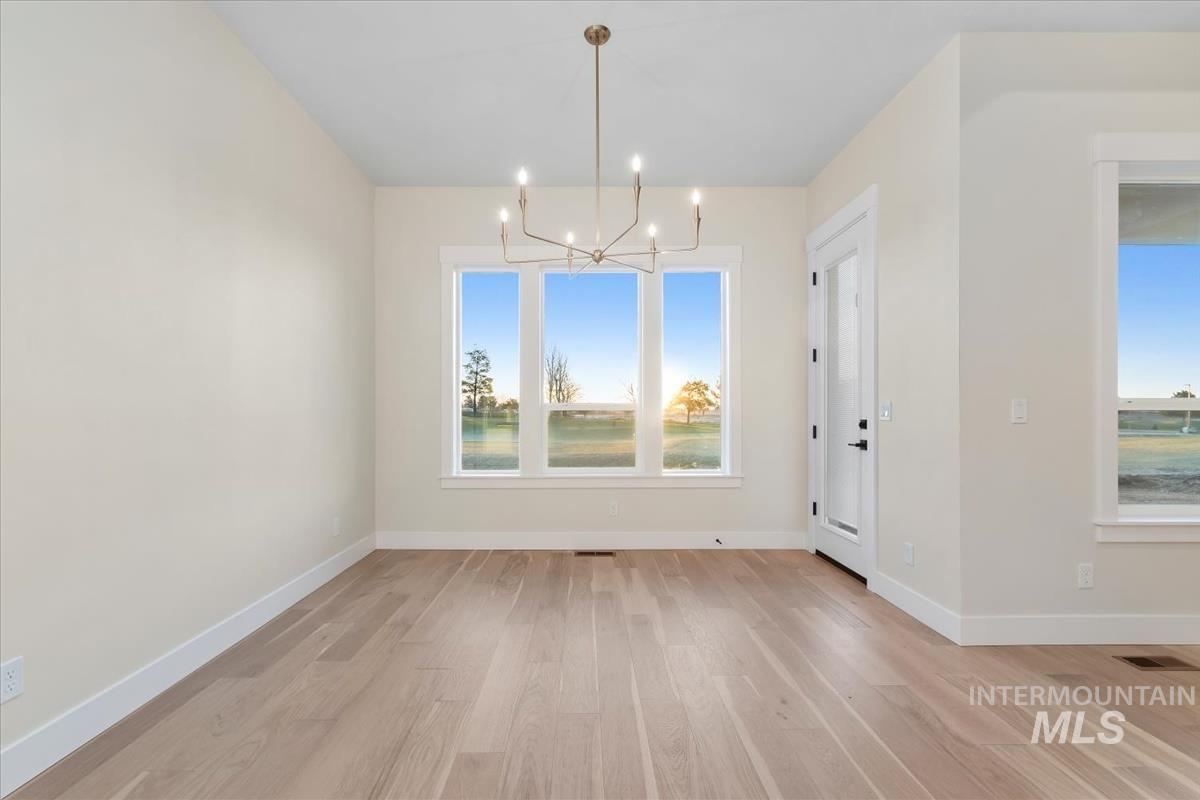 property viewer photo 16