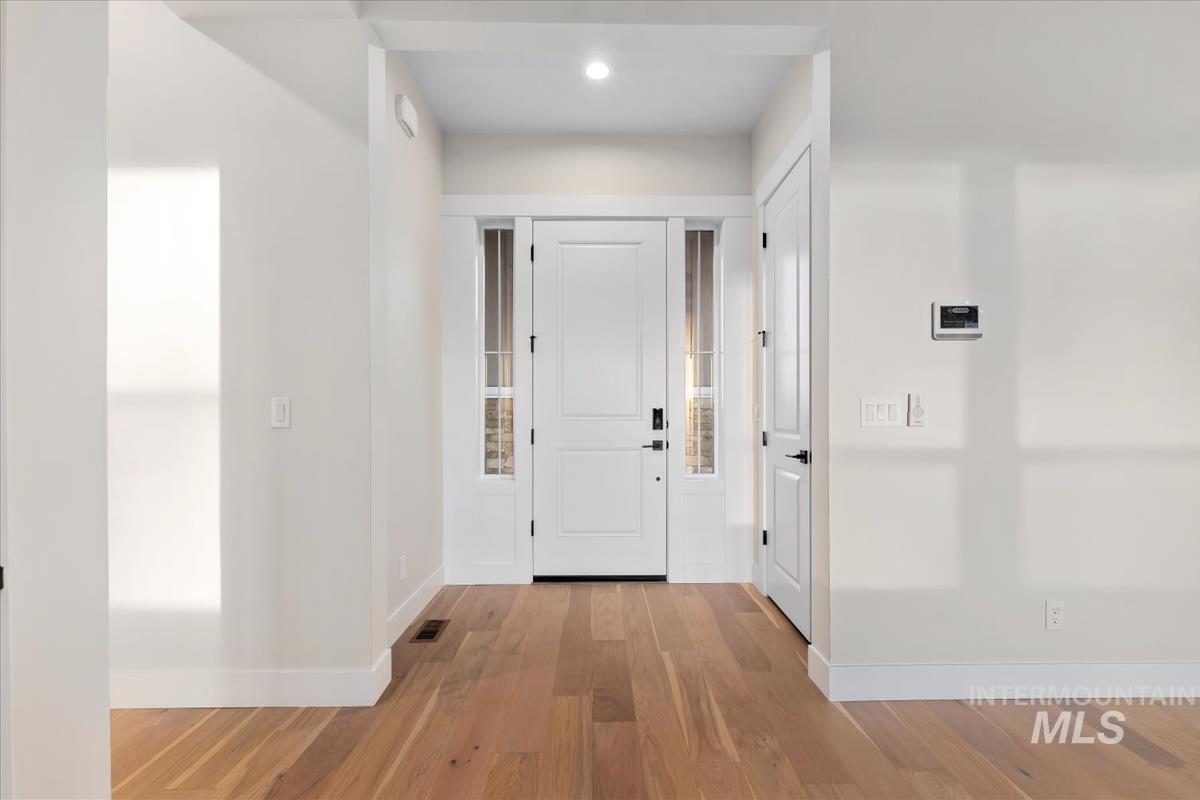 property viewer photo 4