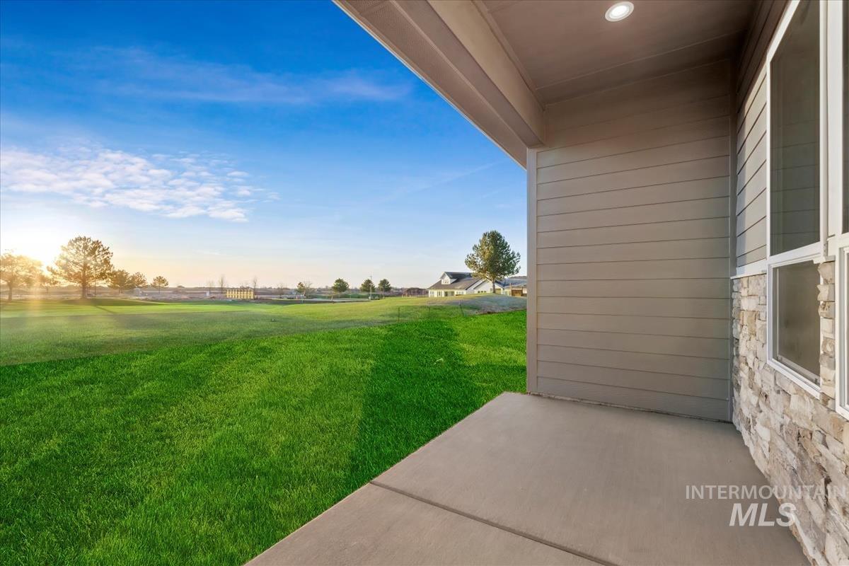 property viewer photo 41