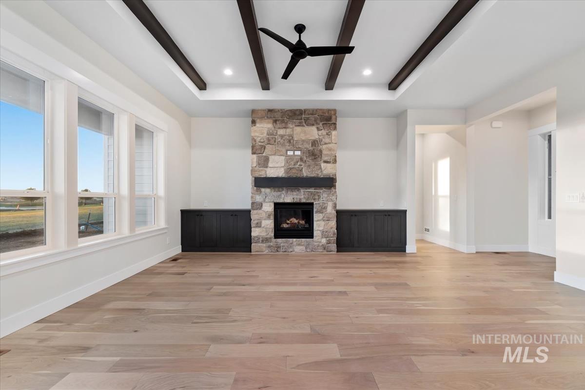 property viewer photo 6