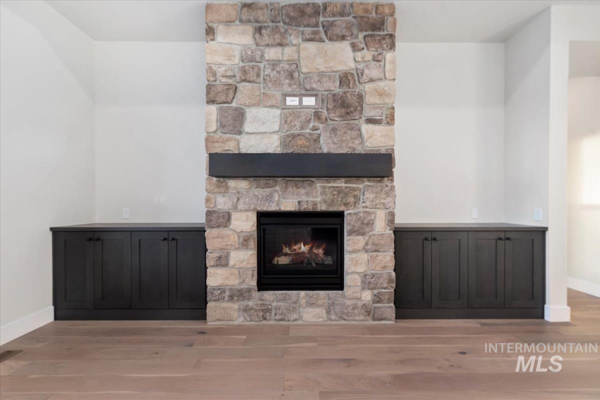 property viewer photo 7