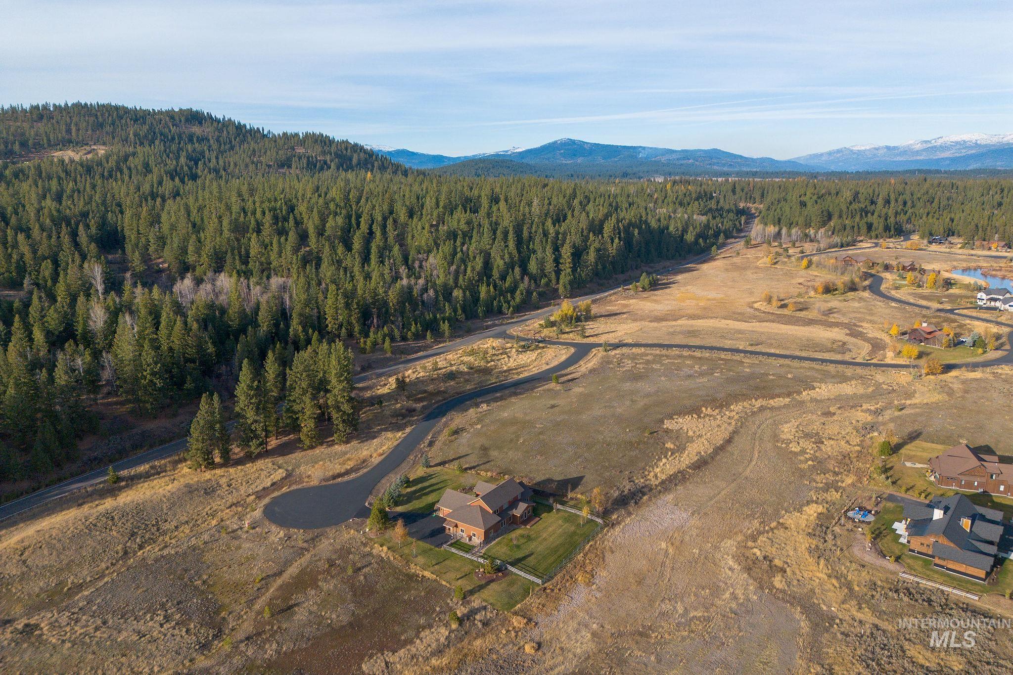 main property photo 10