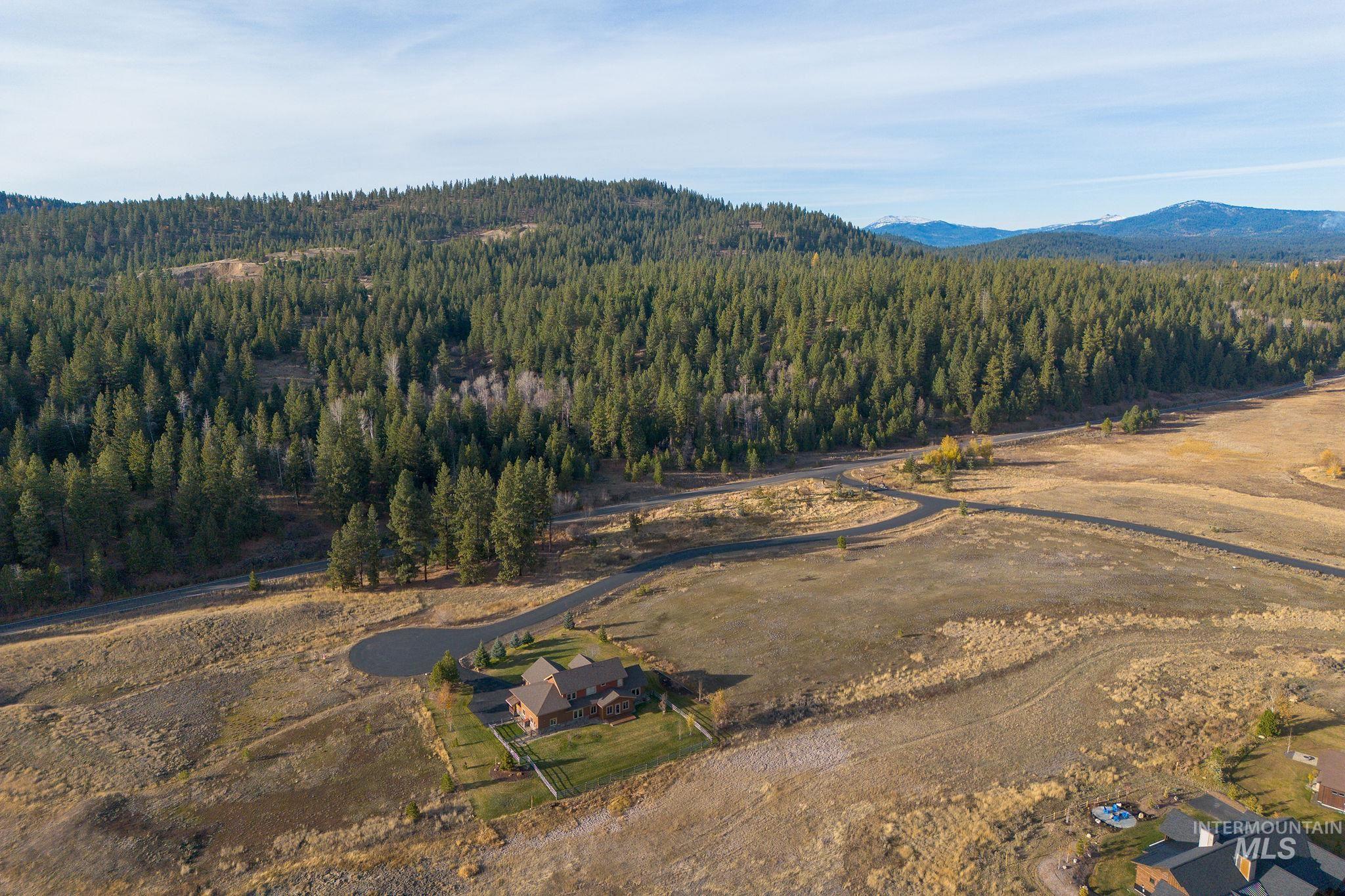 main property photo 11