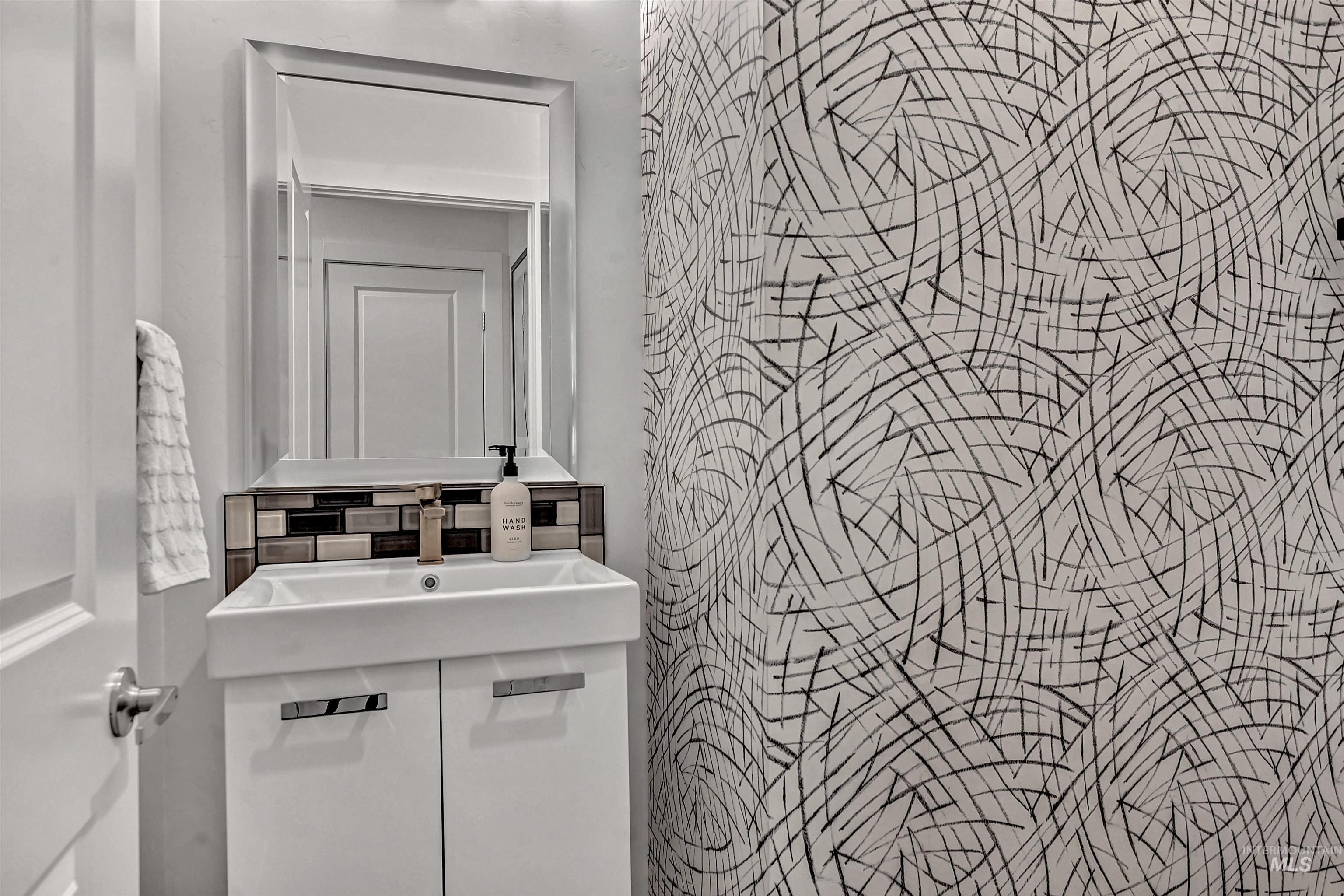property viewer photo 13