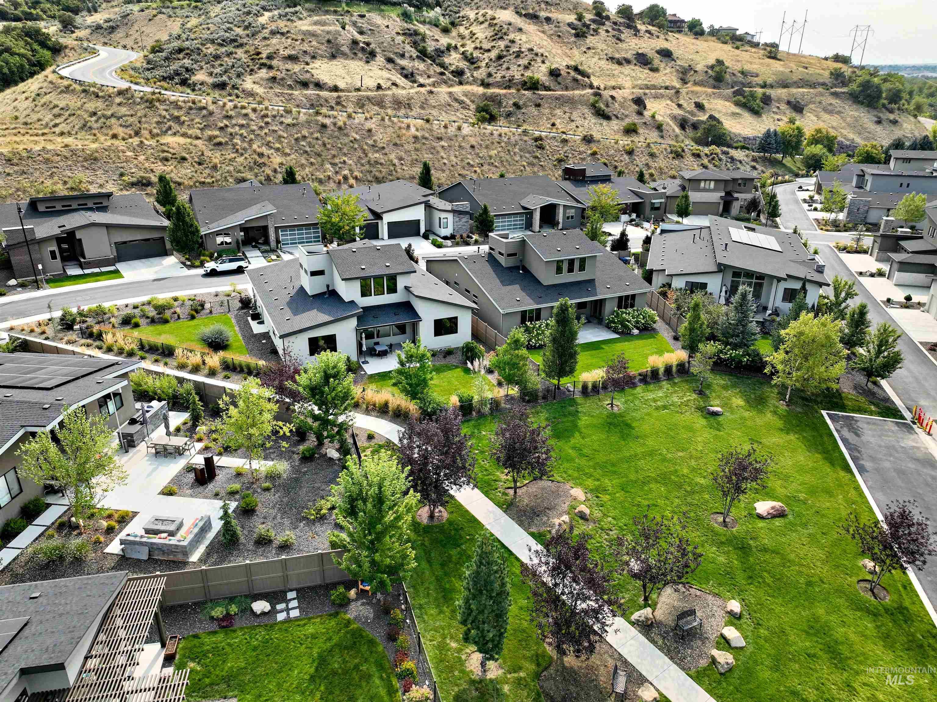 property viewer photo 29