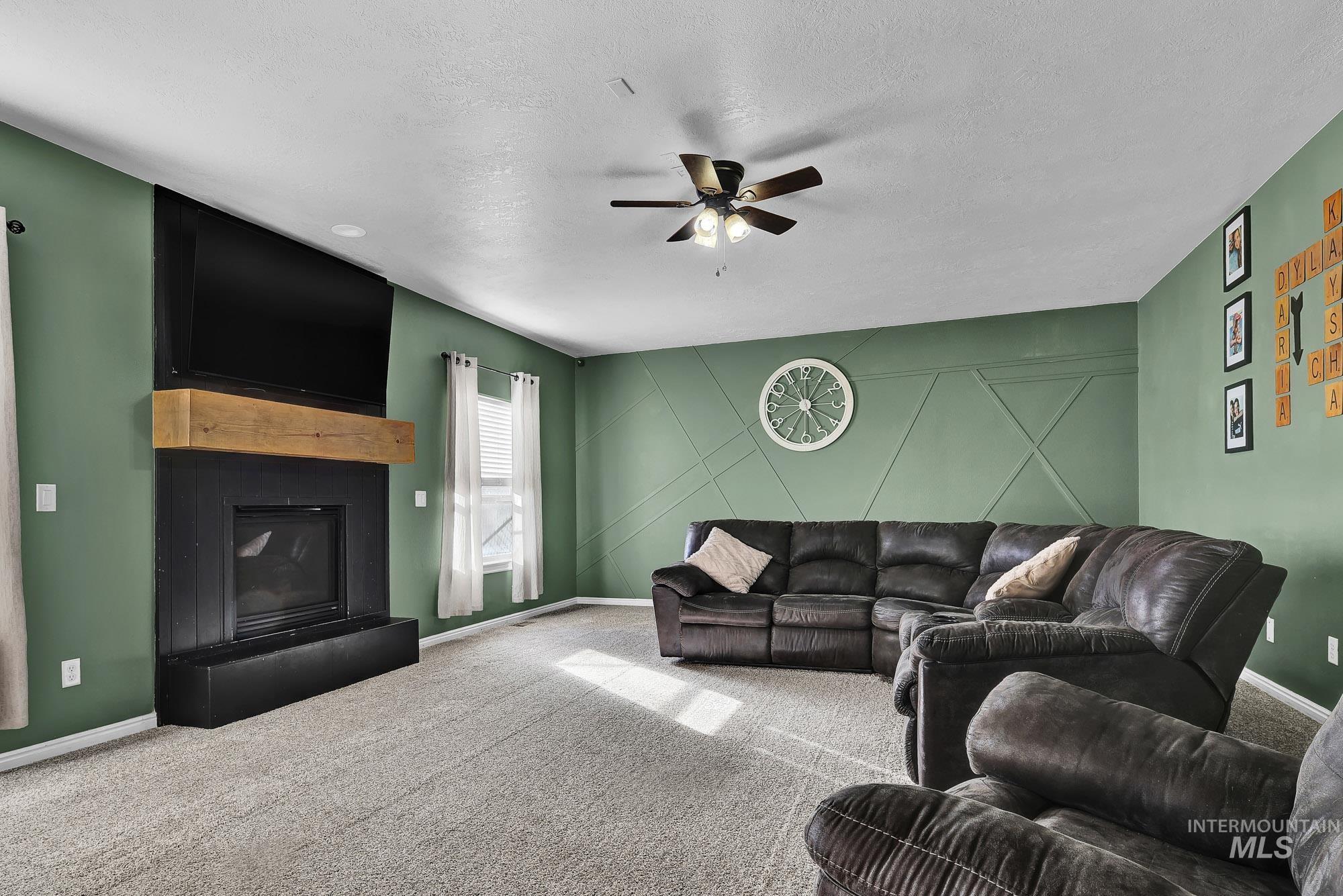 property viewer photo 14