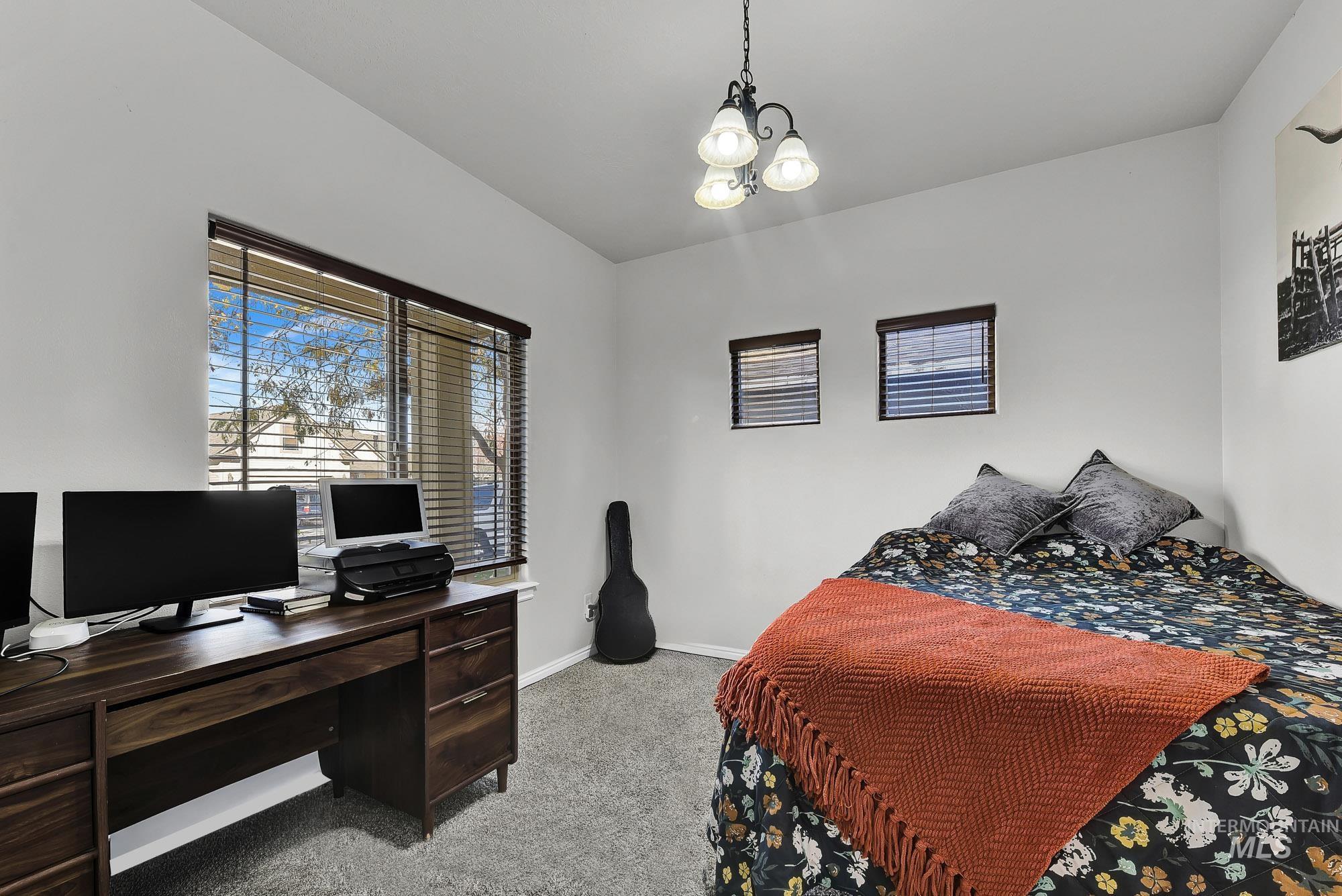property viewer photo 17