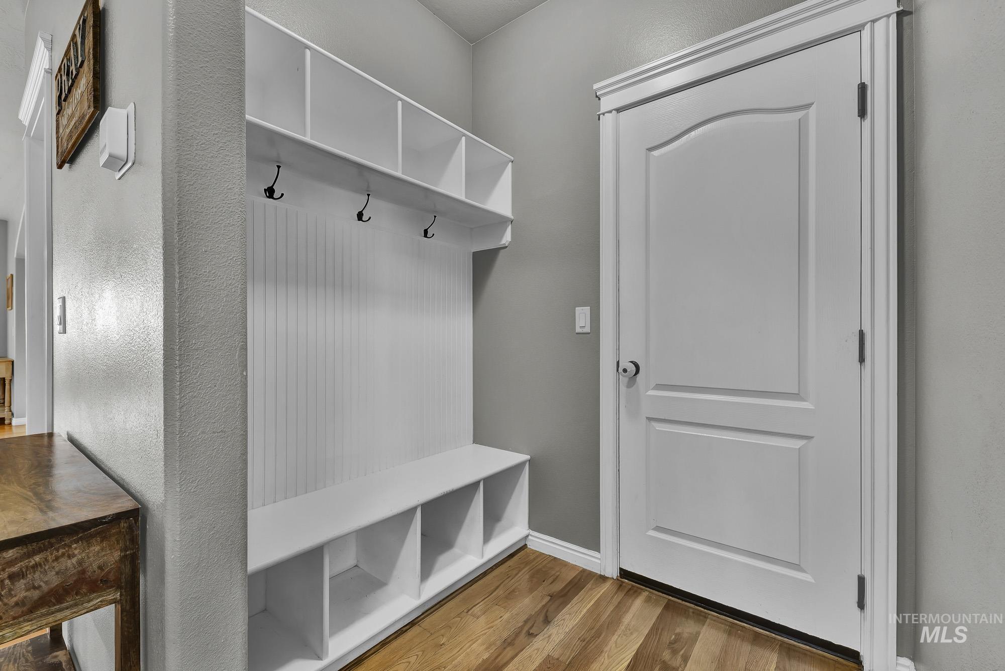 property viewer photo 19