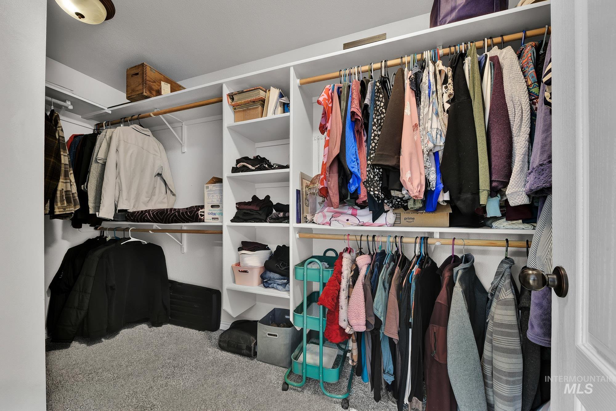 property viewer photo 29