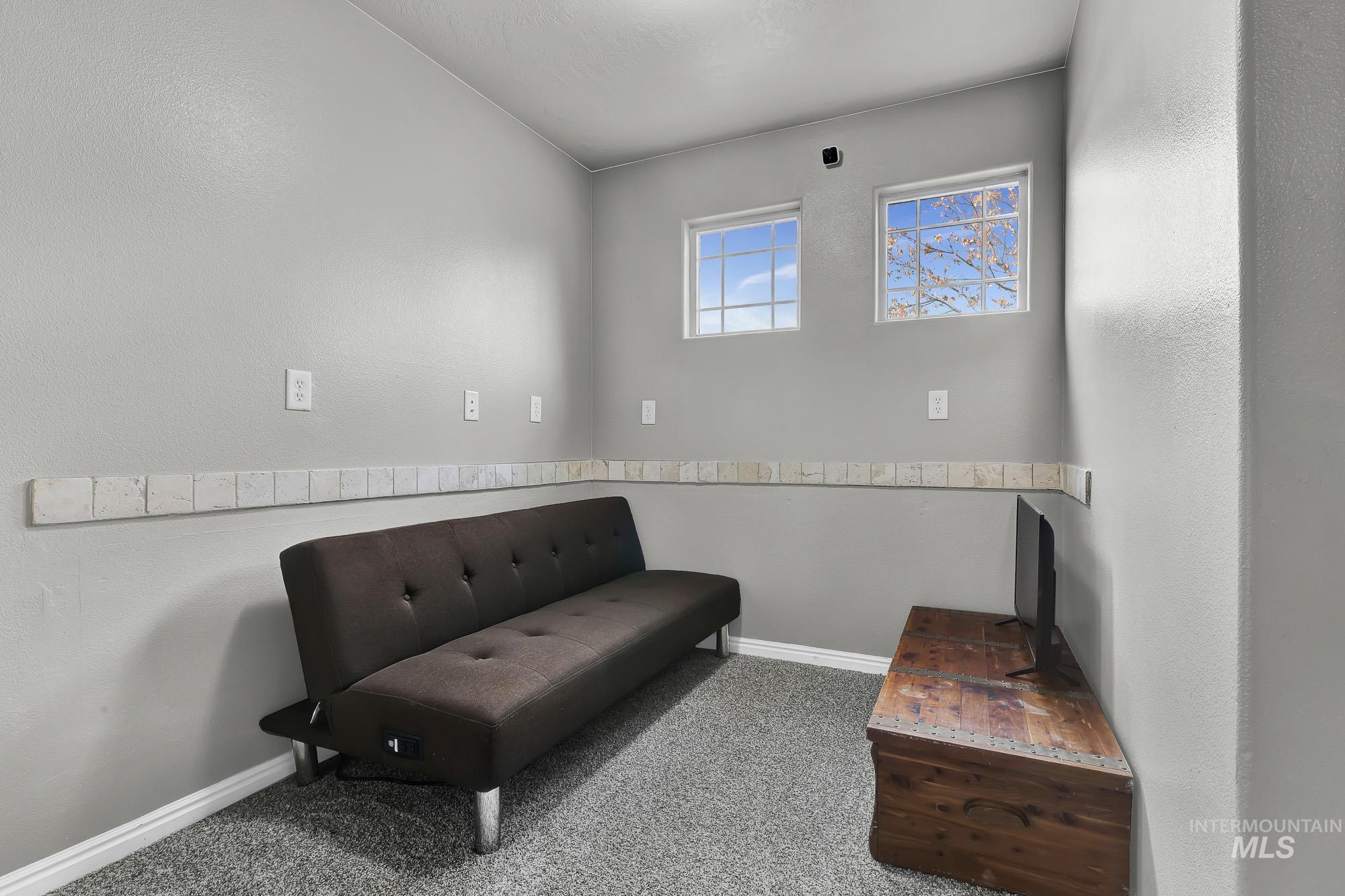 property viewer photo 31