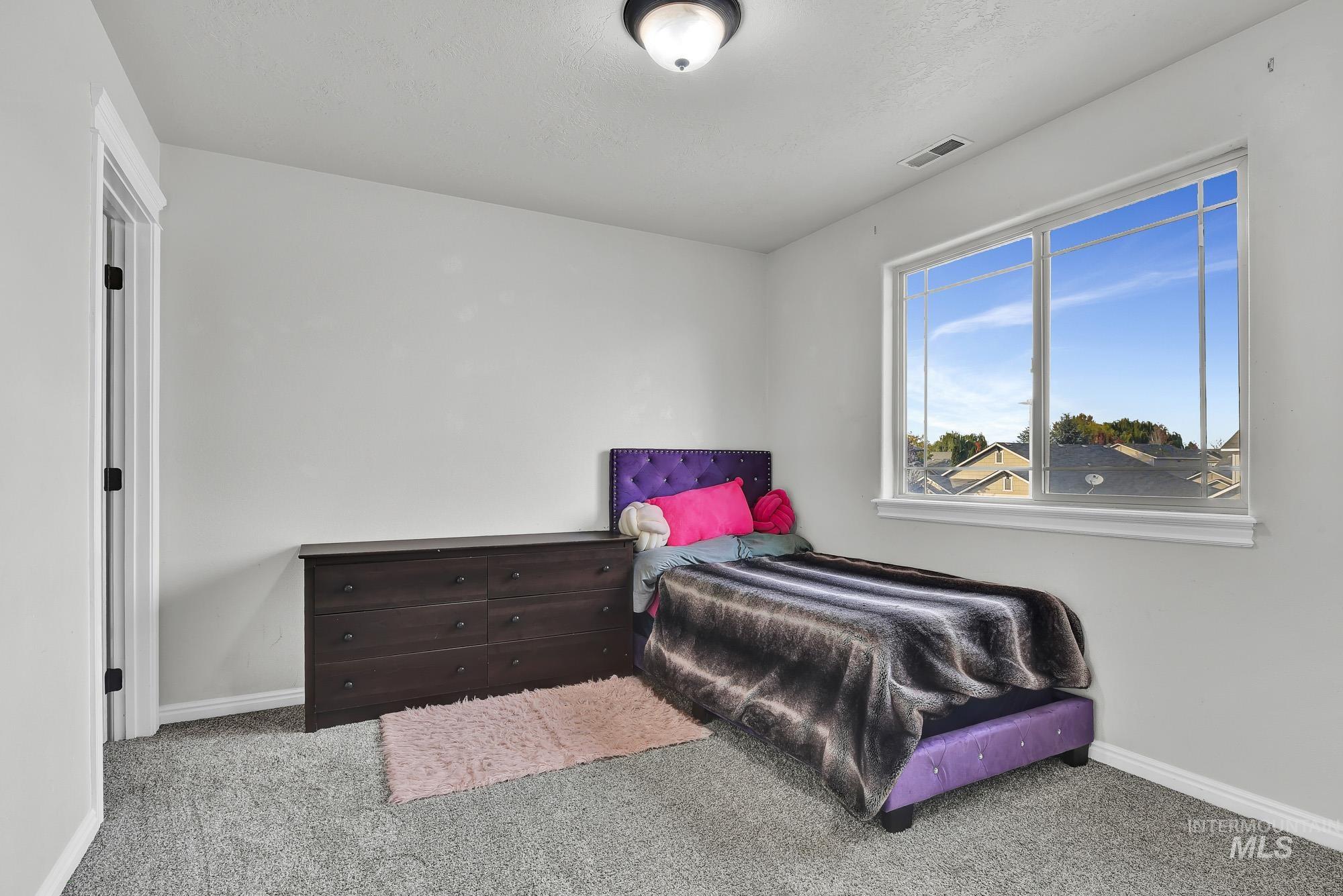 property viewer photo 32