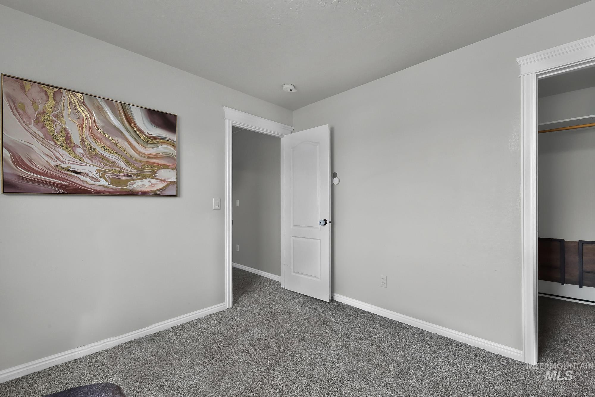 property viewer photo 33