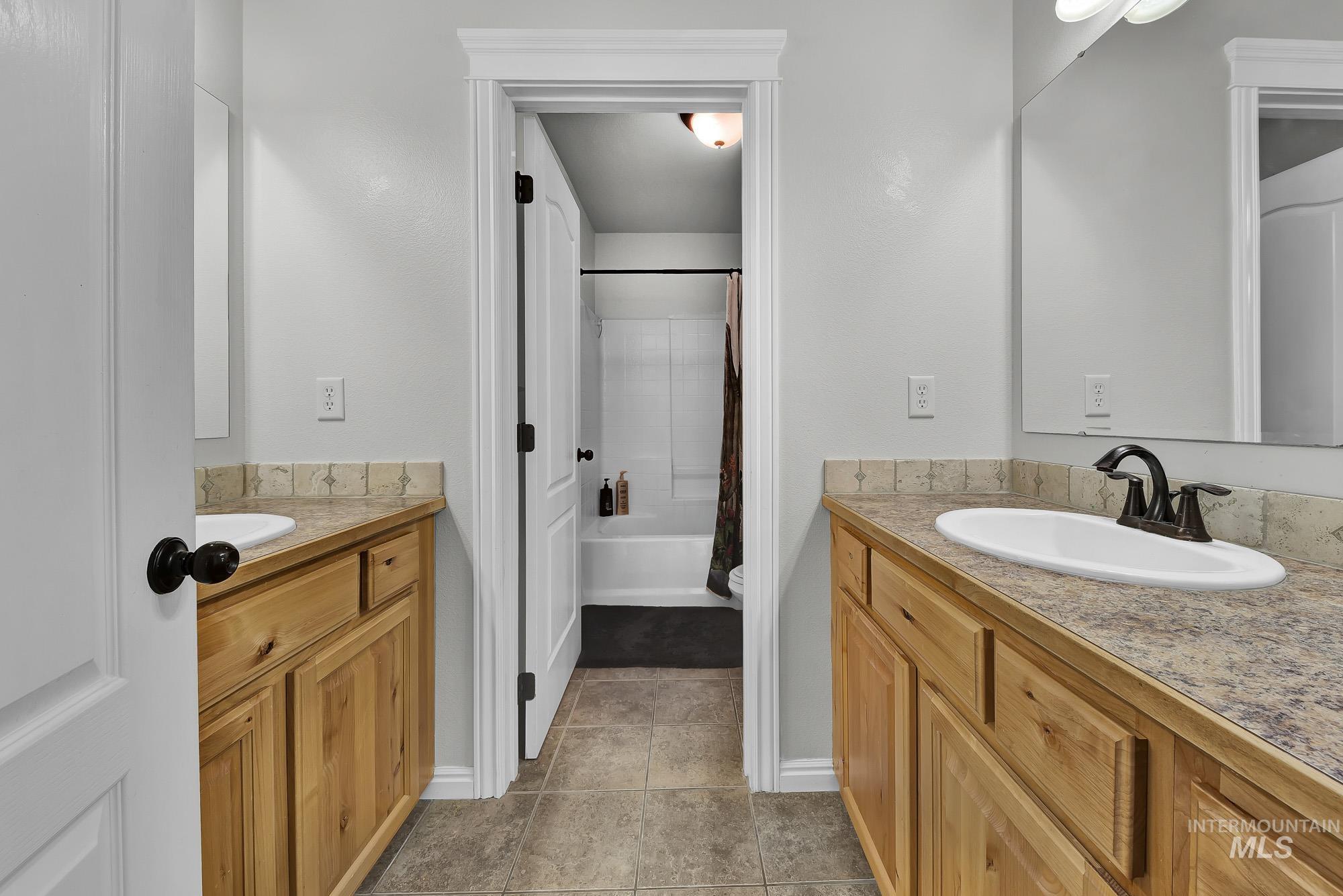 property viewer photo 38