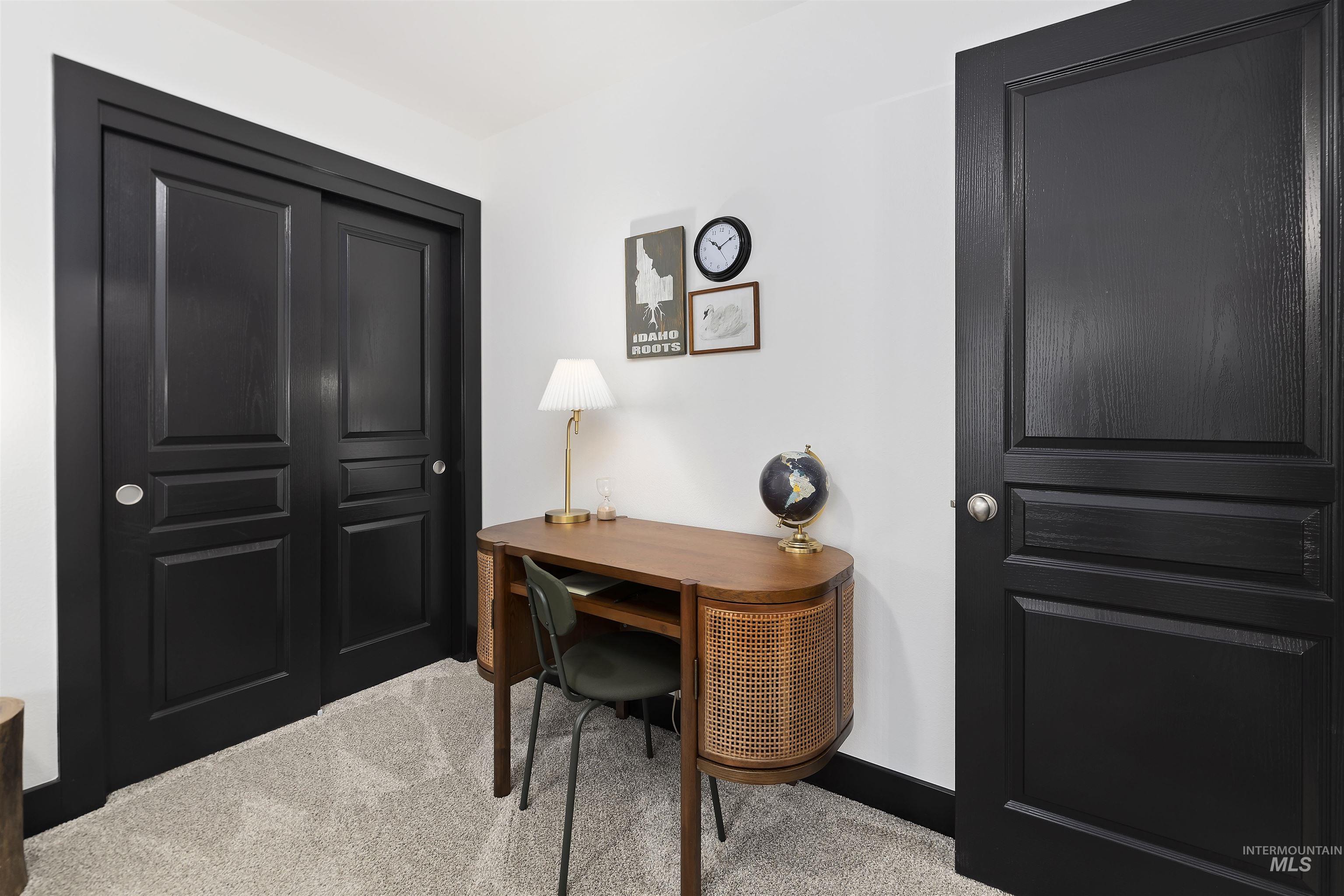 property viewer photo 18