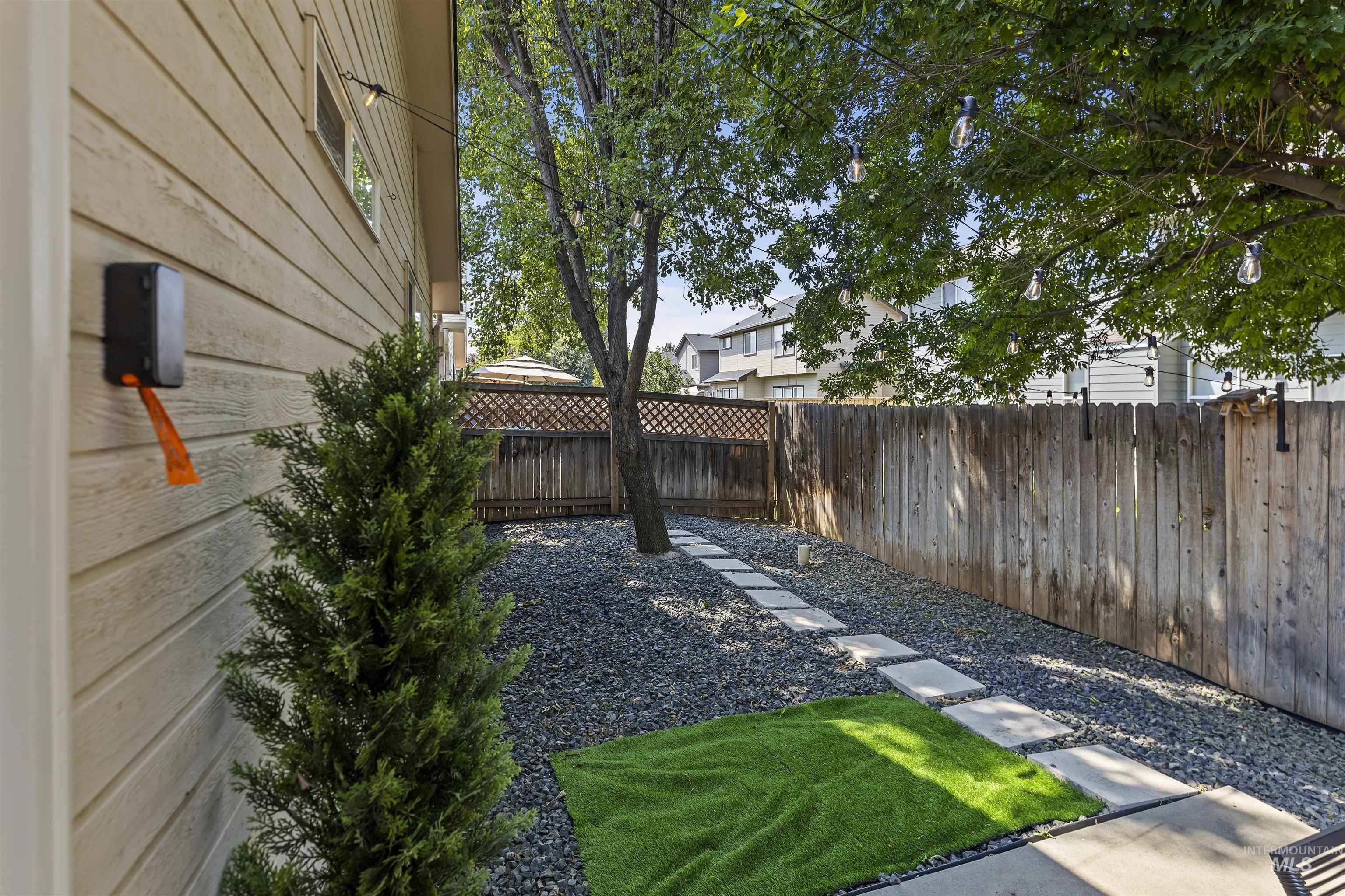 property viewer photo 26