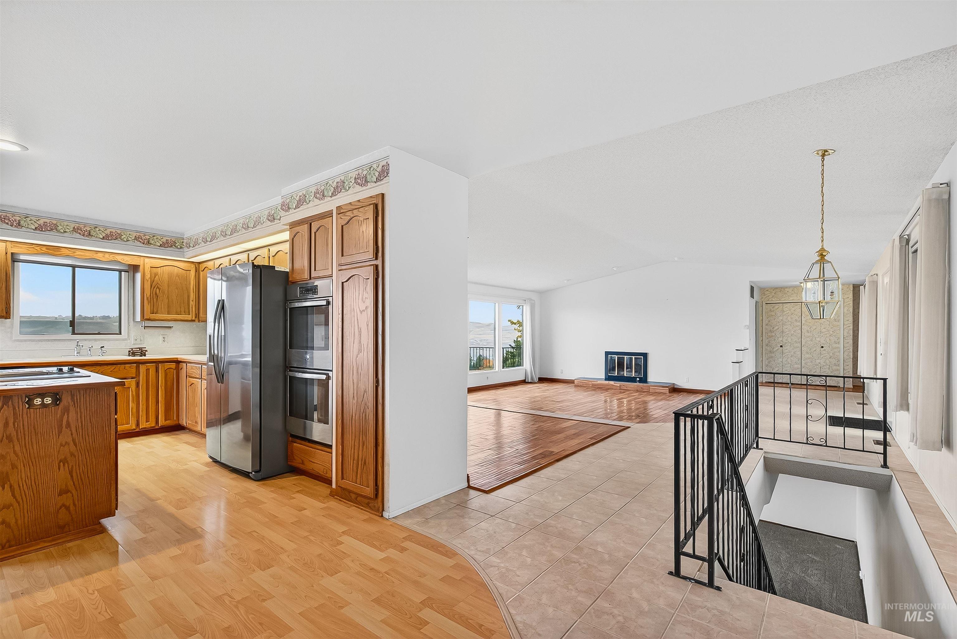 property viewer photo 11