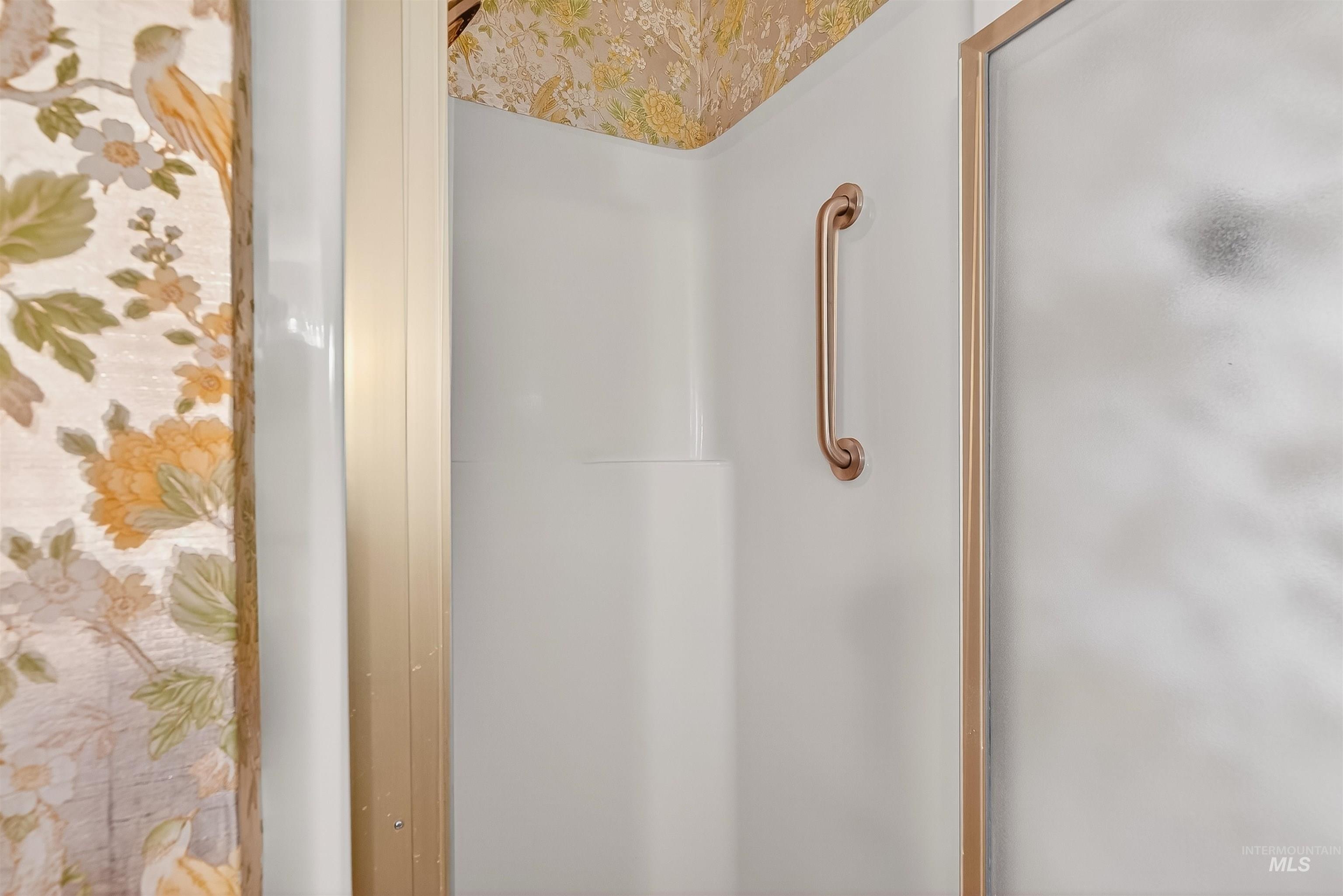 property viewer photo 21