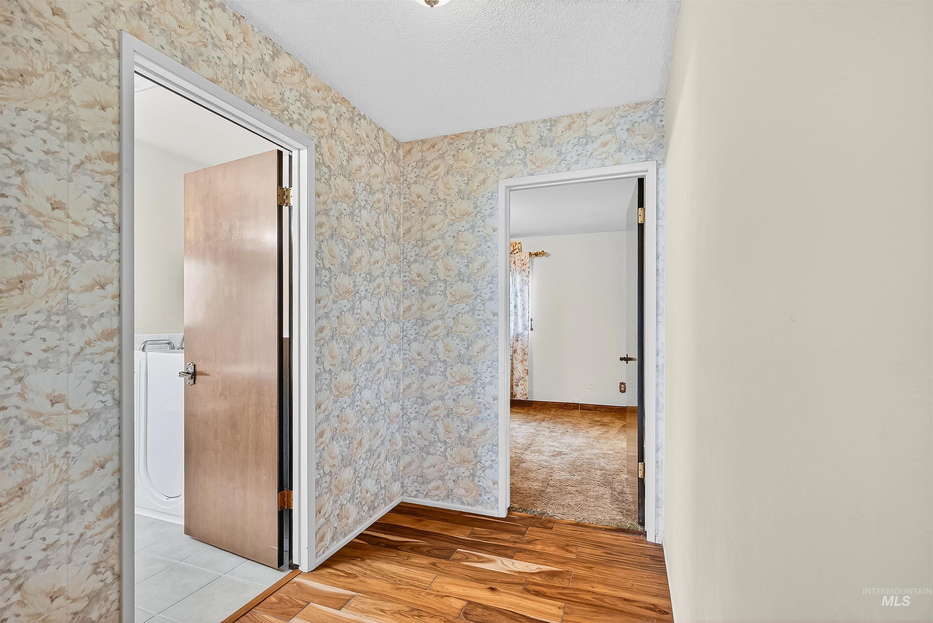 property viewer photo 22