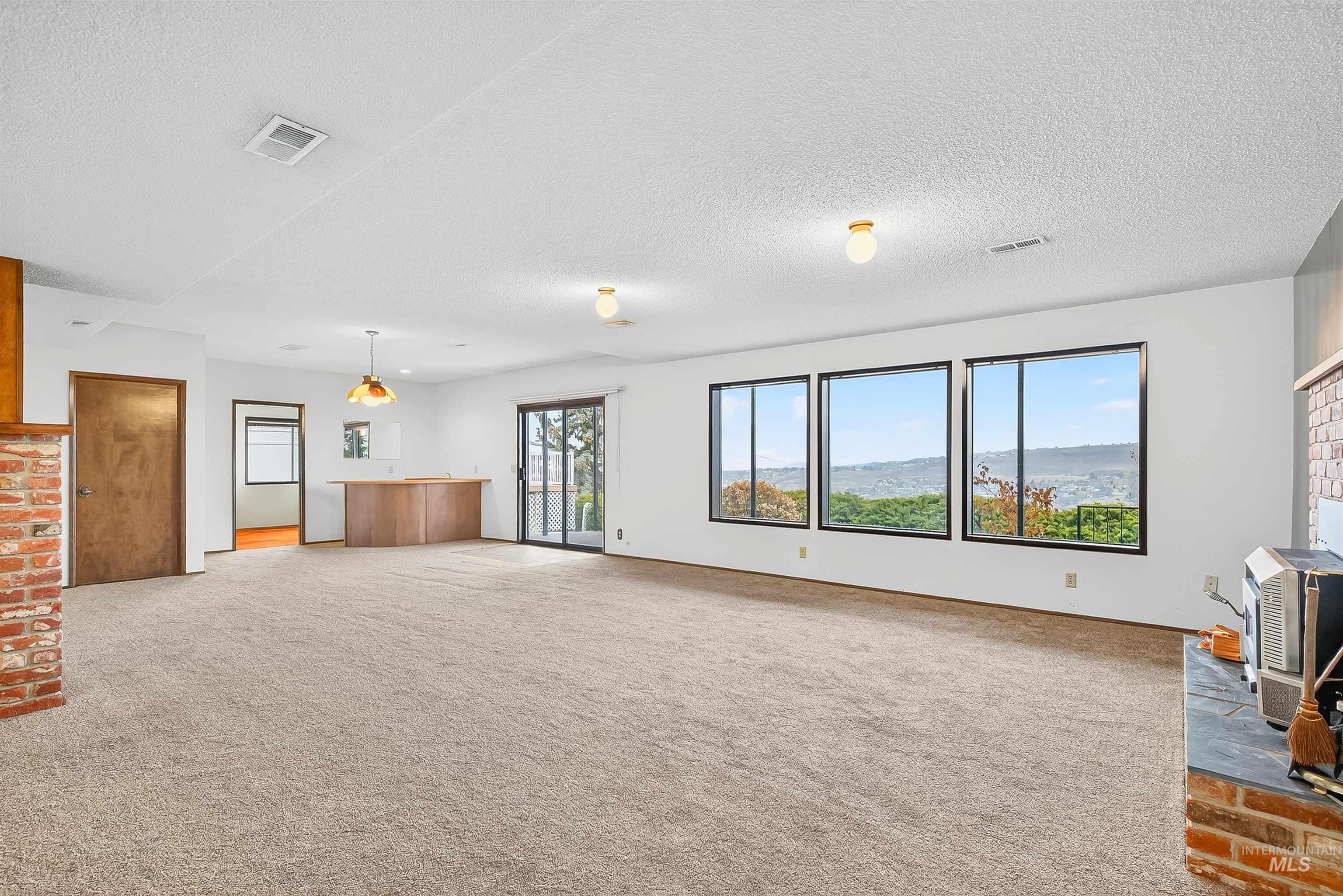 property viewer photo 28