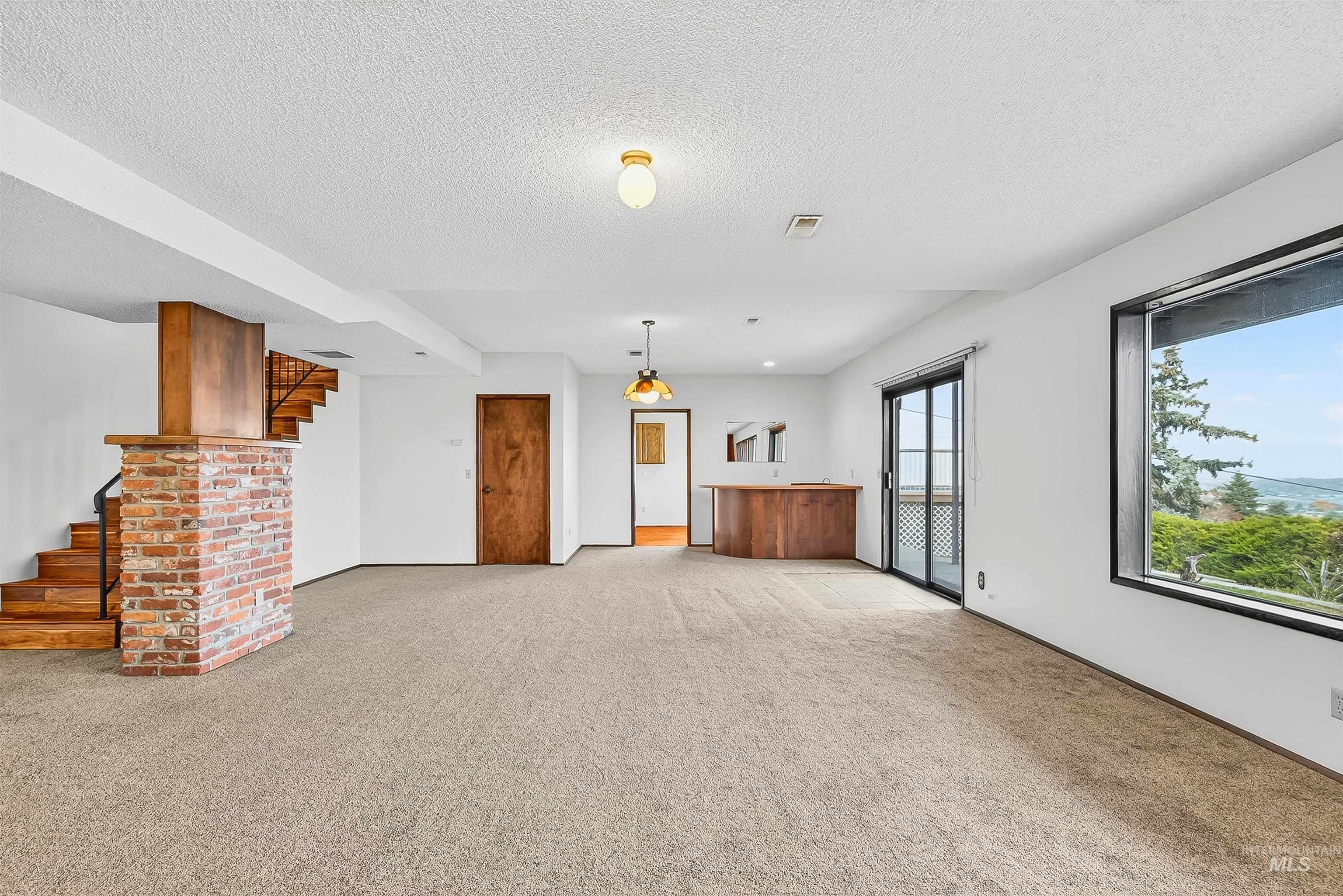 property viewer photo 29