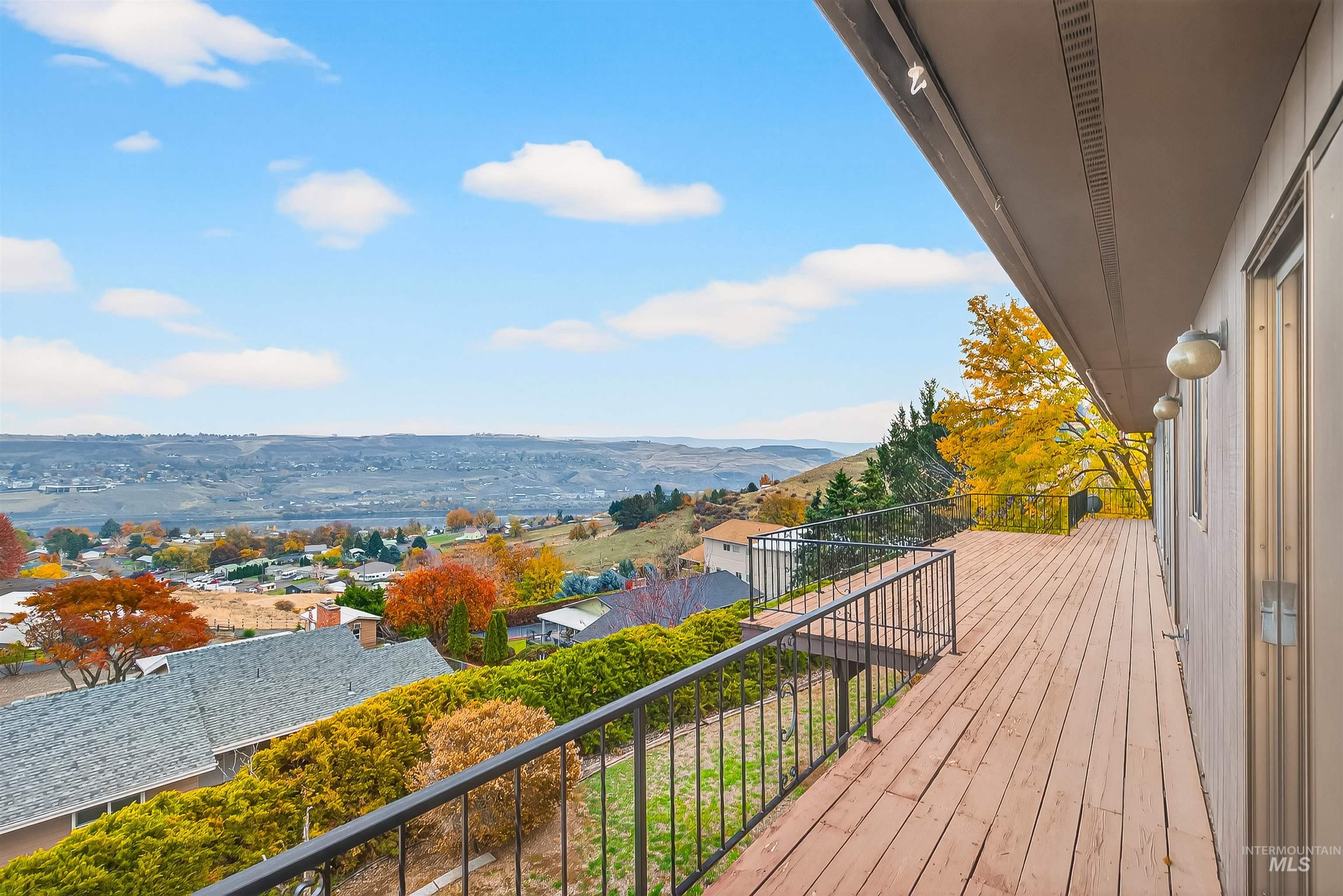 property viewer photo 41