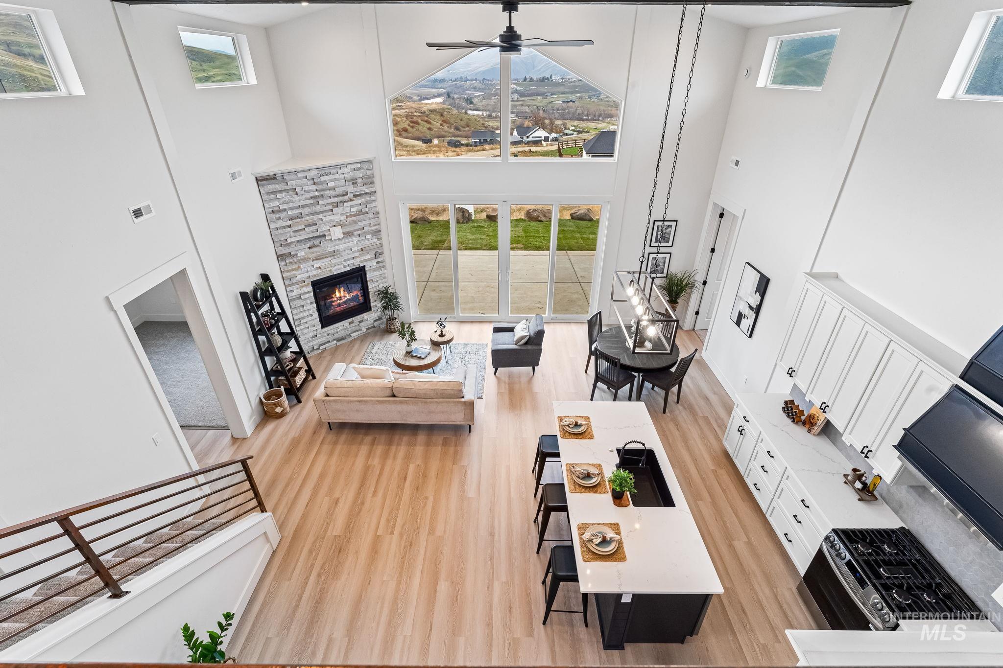 property viewer photo 24