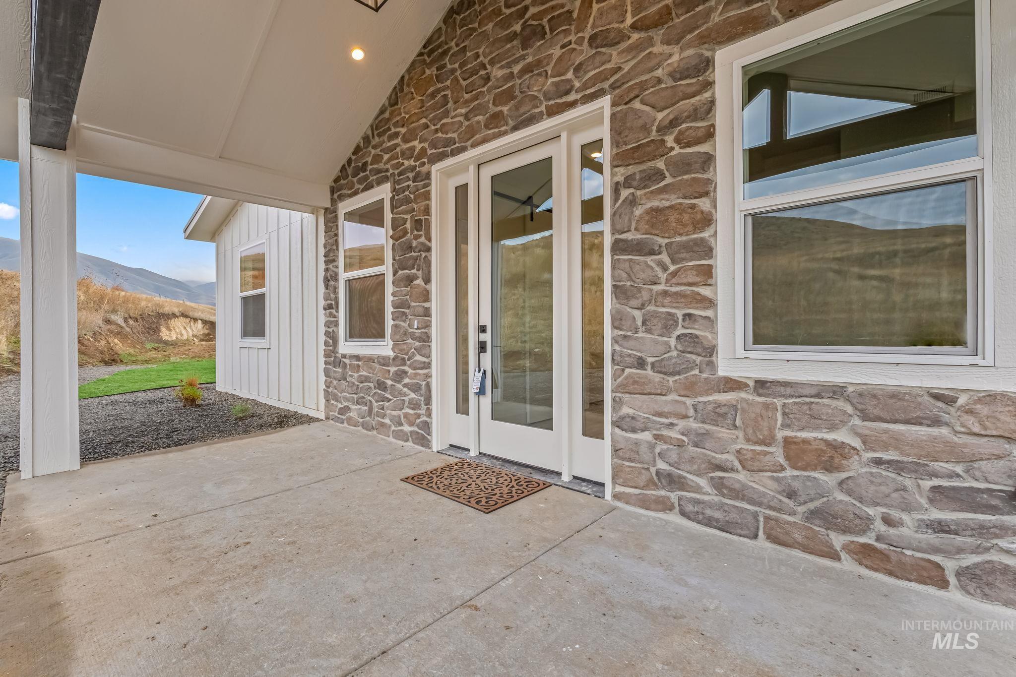 property viewer photo 3