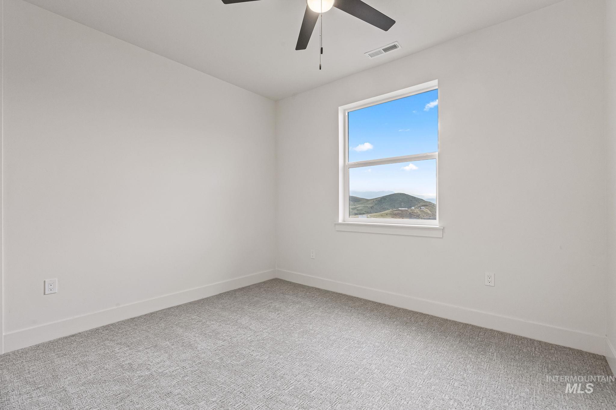 property viewer photo 31