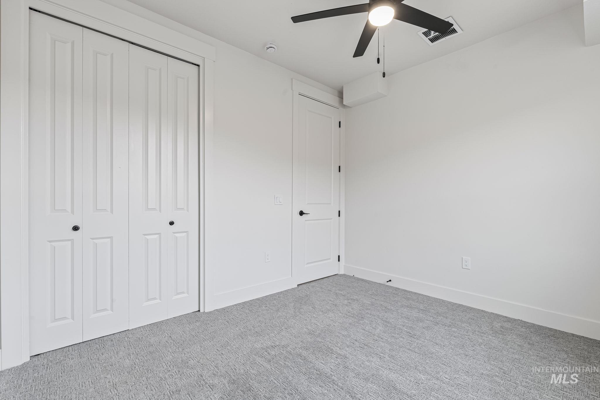 property viewer photo 35
