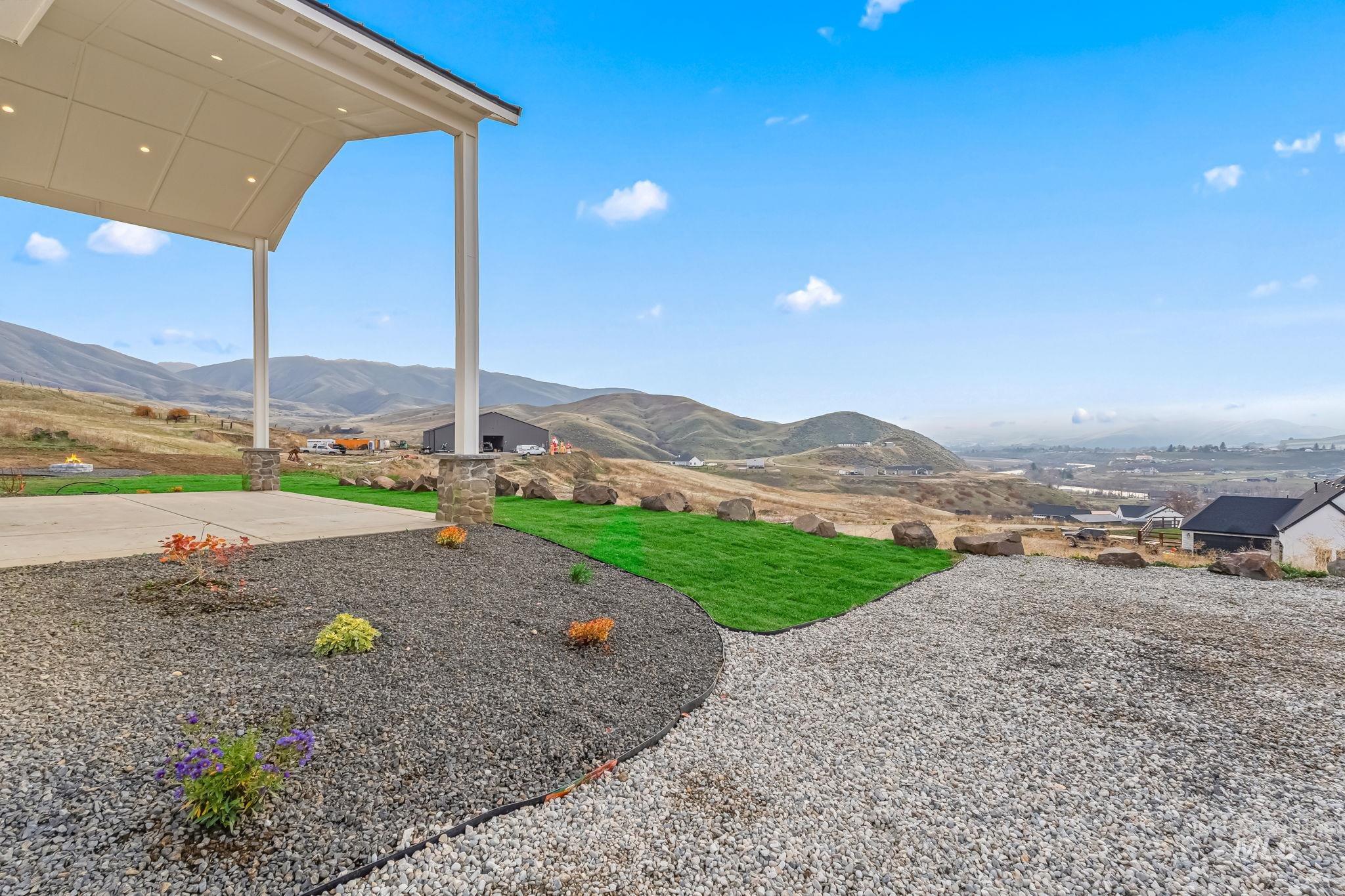 property viewer photo 42