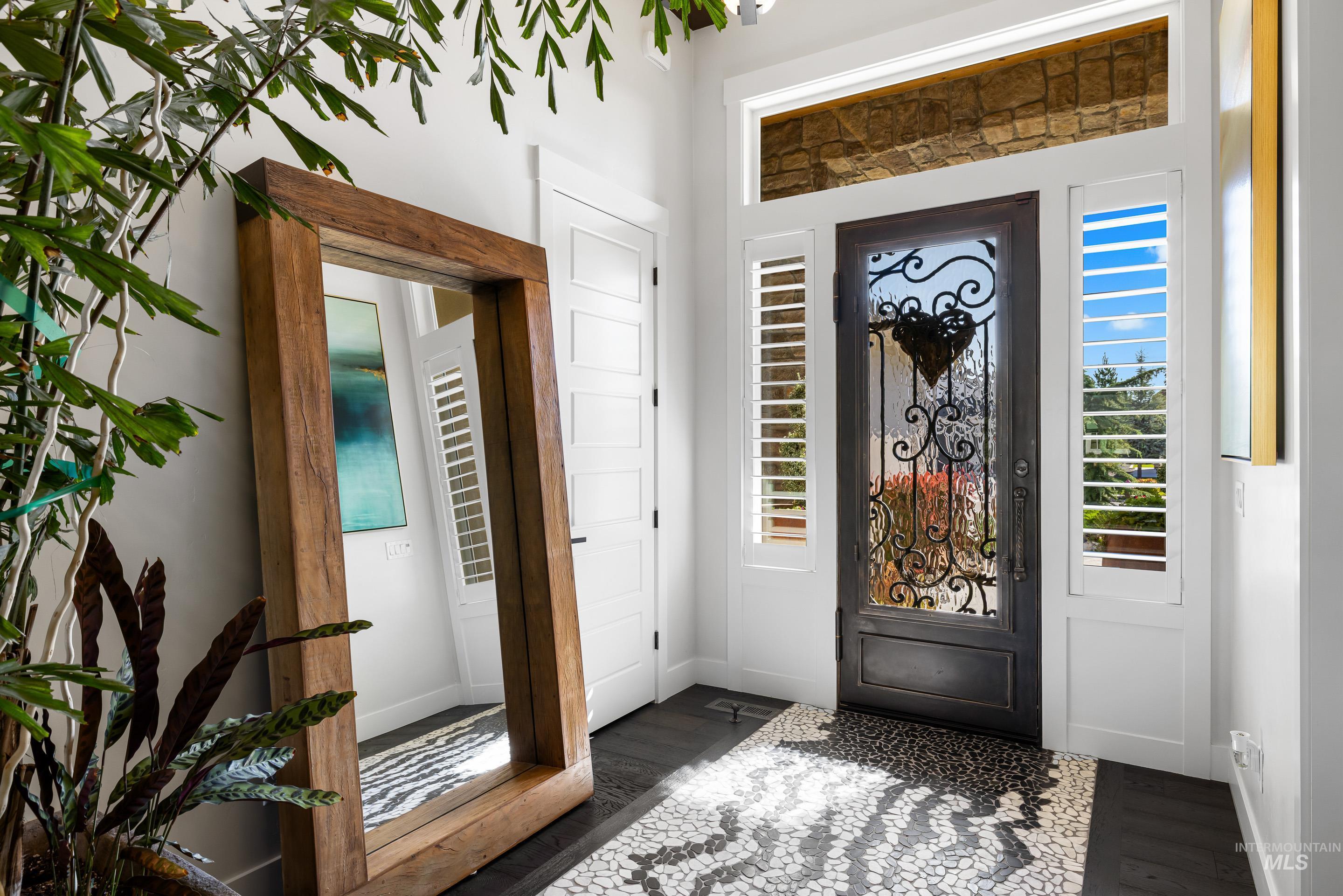 property viewer photo 16