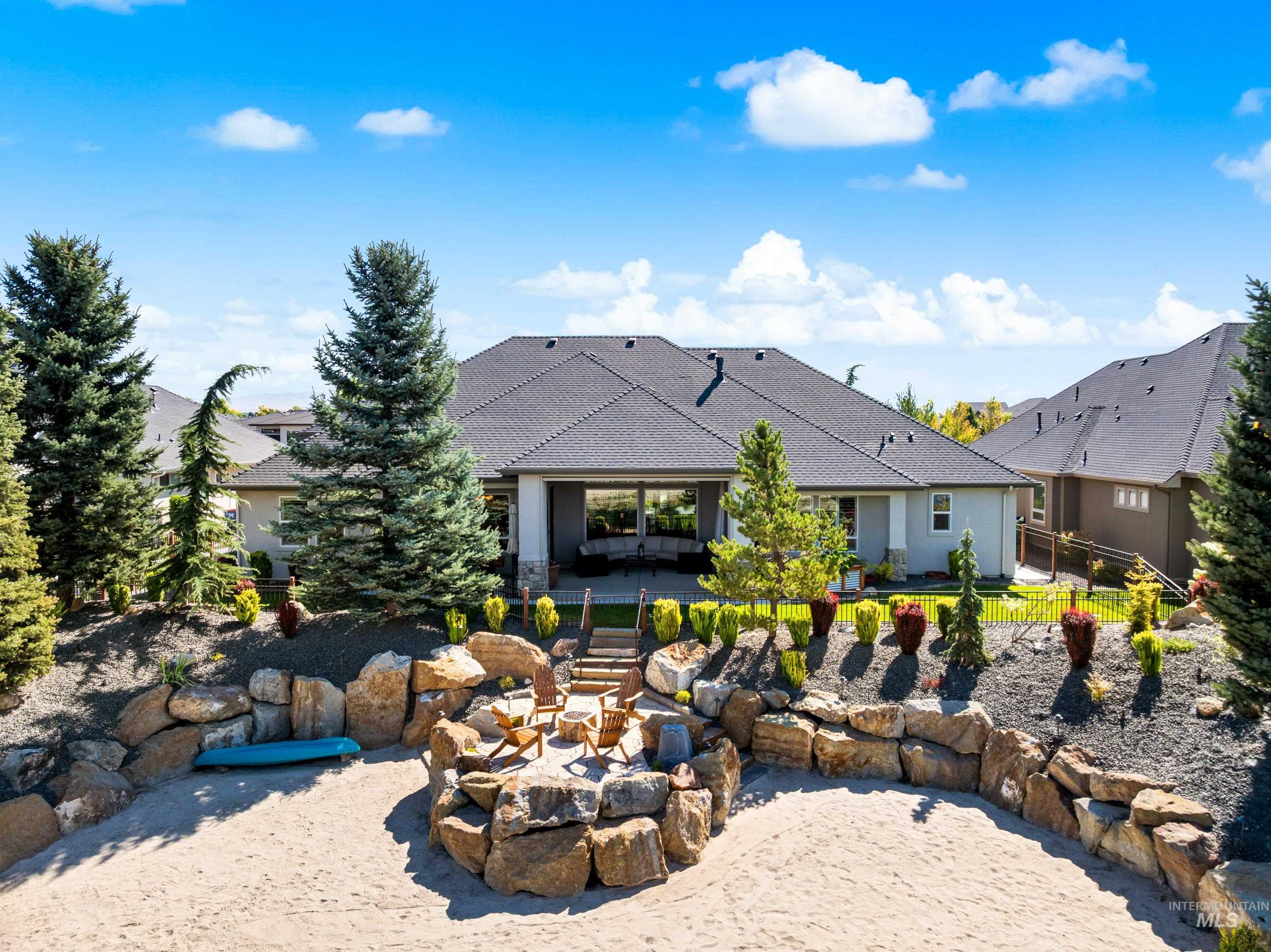 property viewer photo 2
