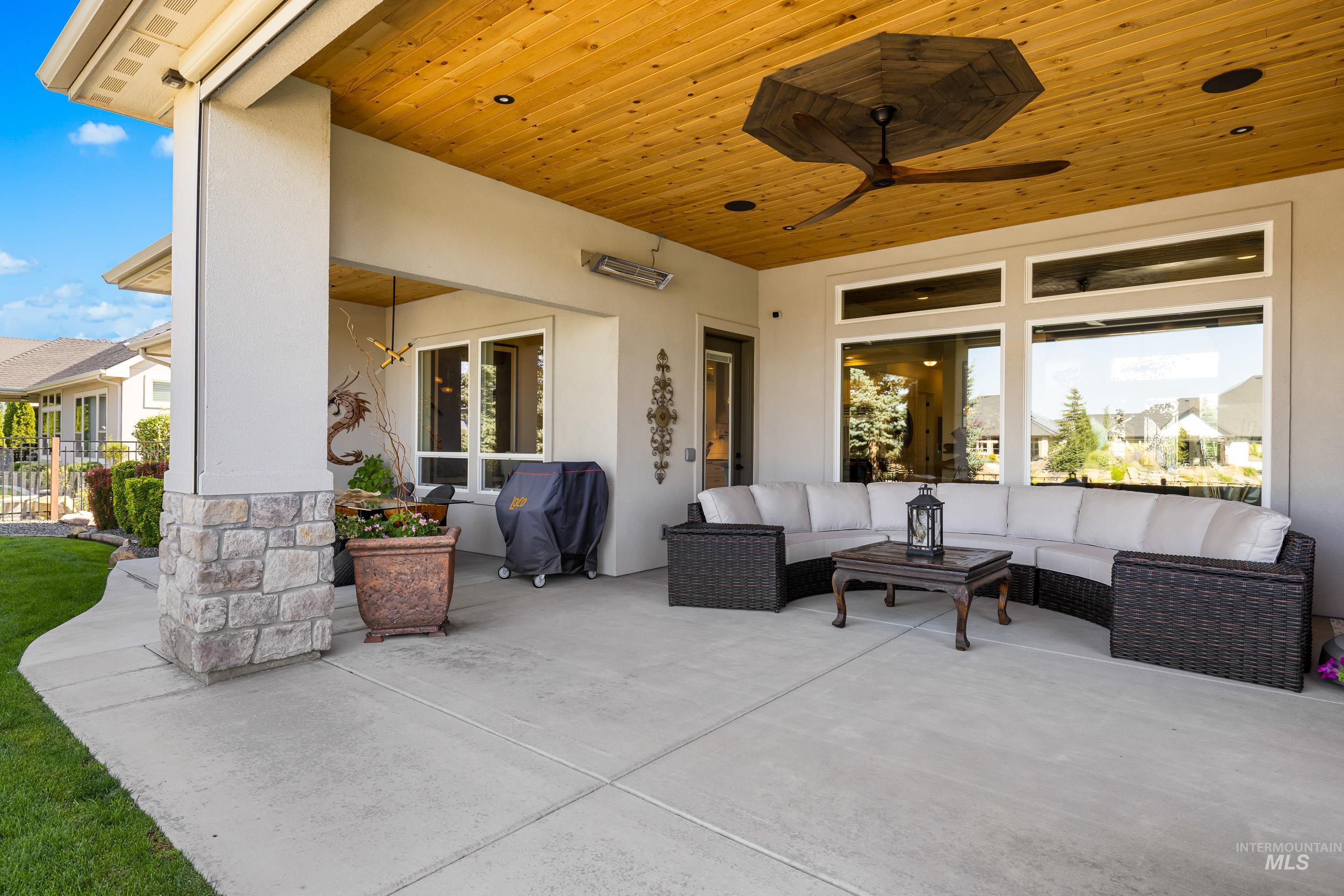 property viewer photo 26