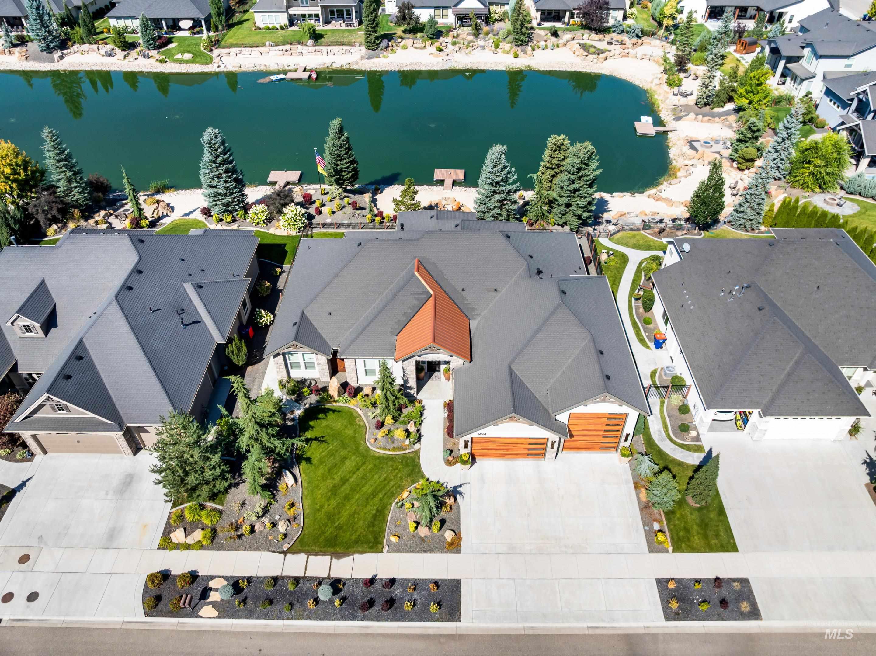 property viewer photo 3